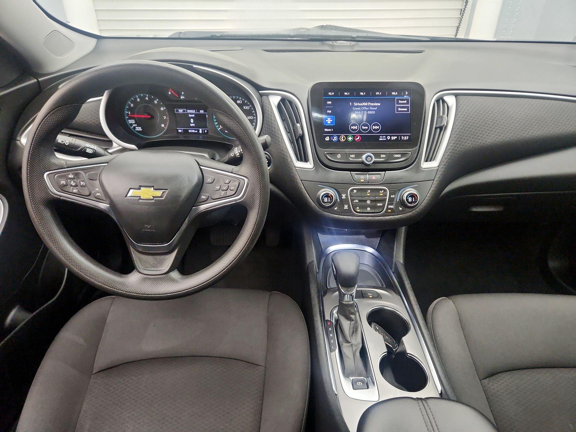 Thumbnail: 2024 Chevrolet Malibu - 9