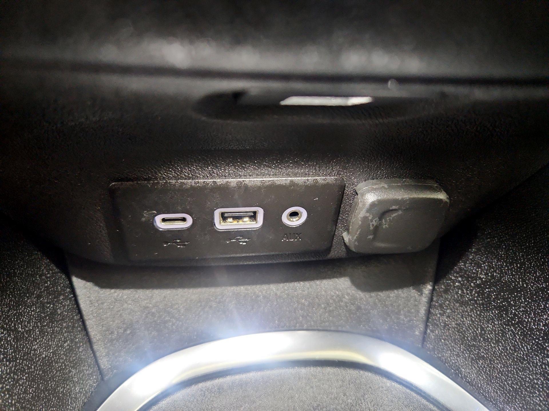 Thumbnail: 2024 Chevrolet Malibu - 18