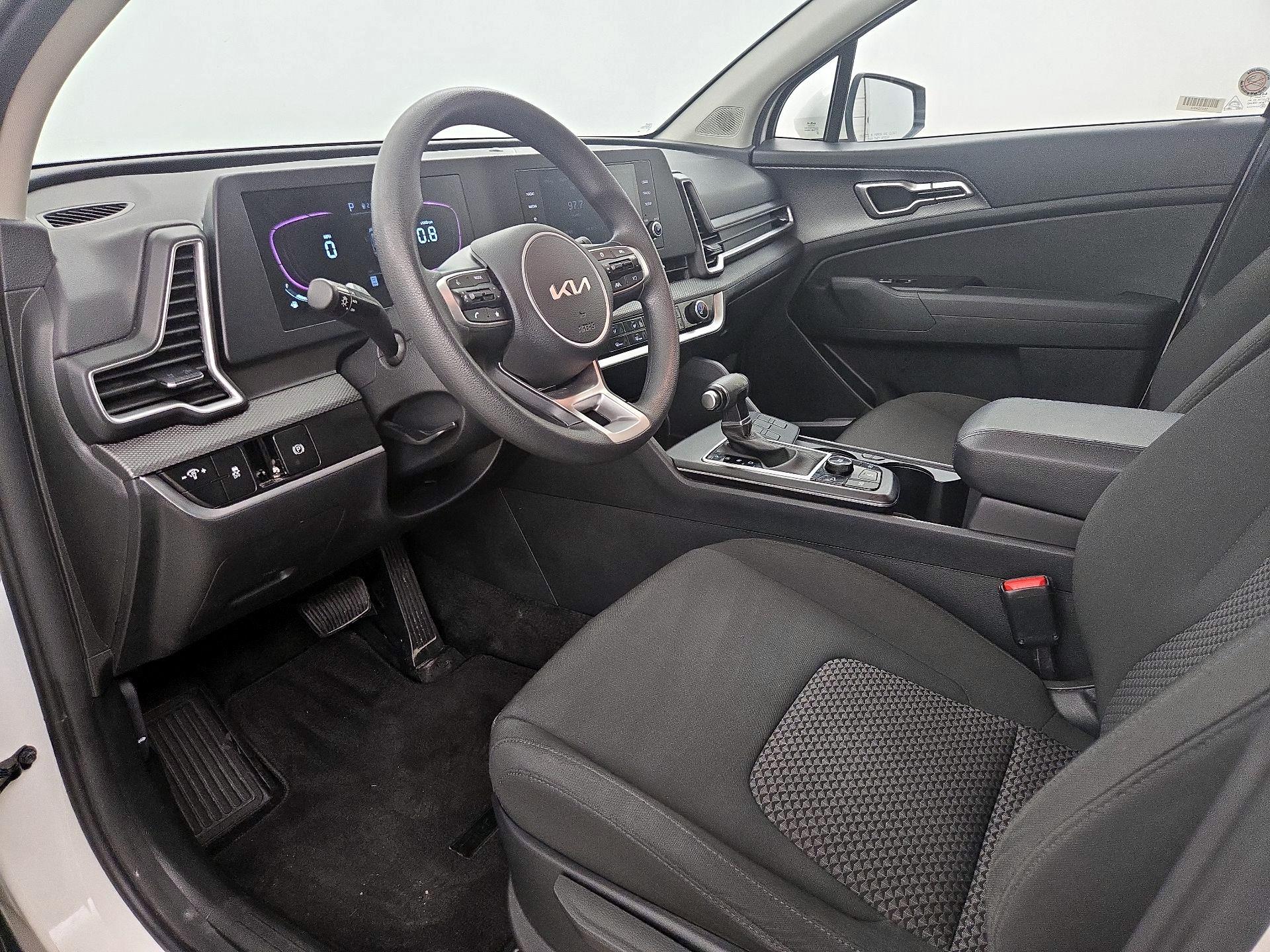 Thumbnail: 2024 Kia Sportage - 11