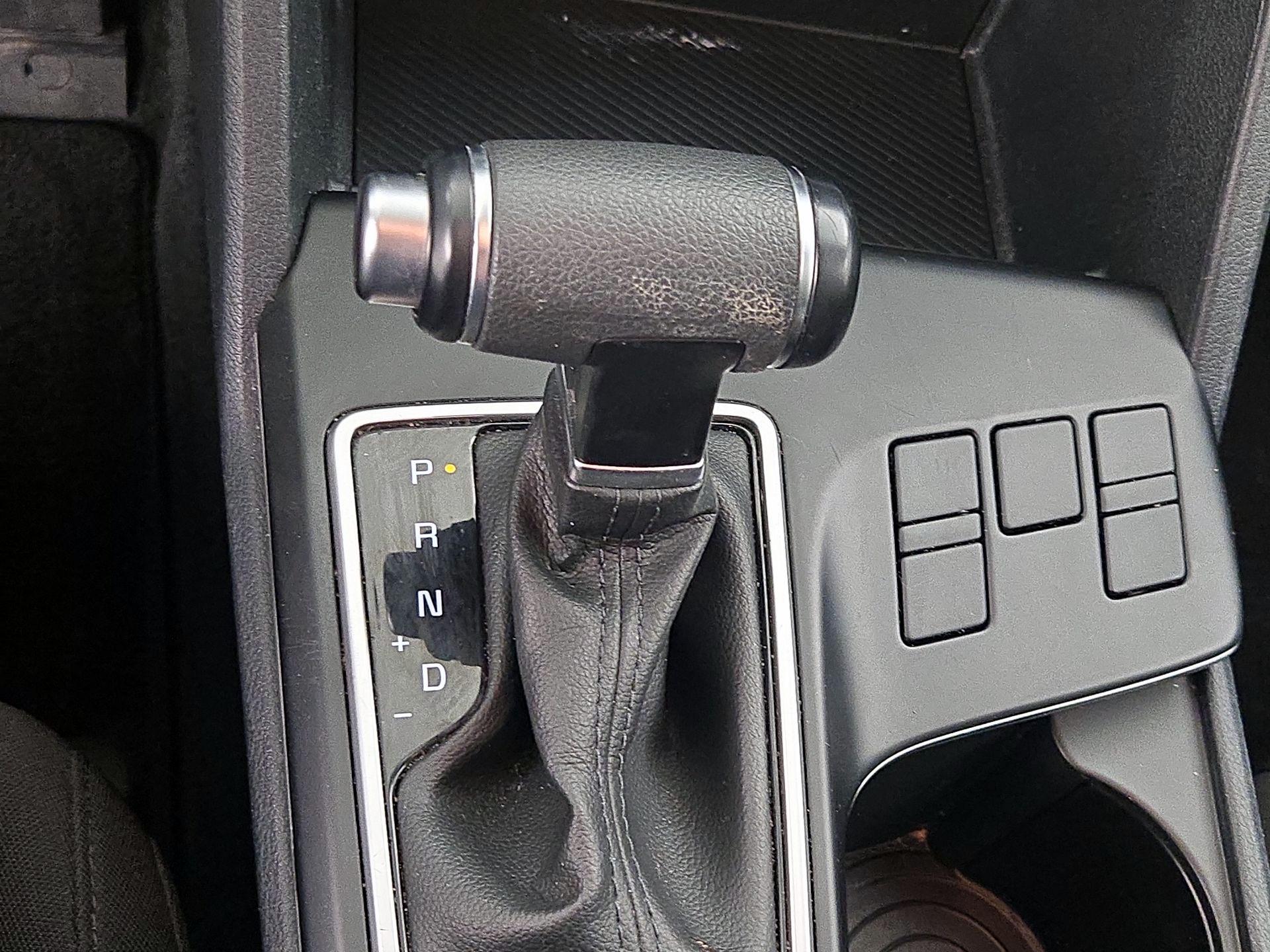 Thumbnail: 2024 Kia Sportage - 17