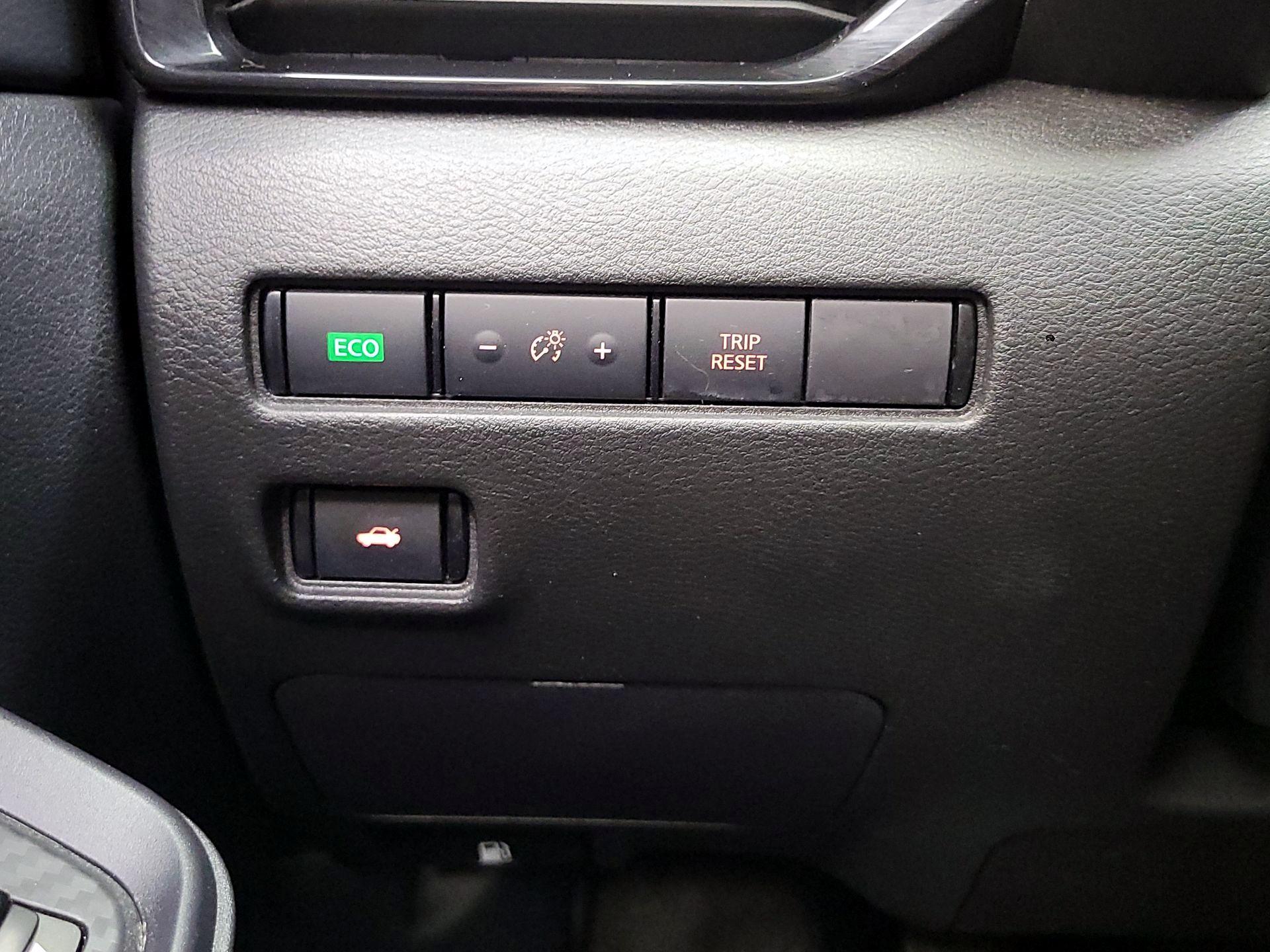 Thumbnail: 2023 Nissan Sentra - 11