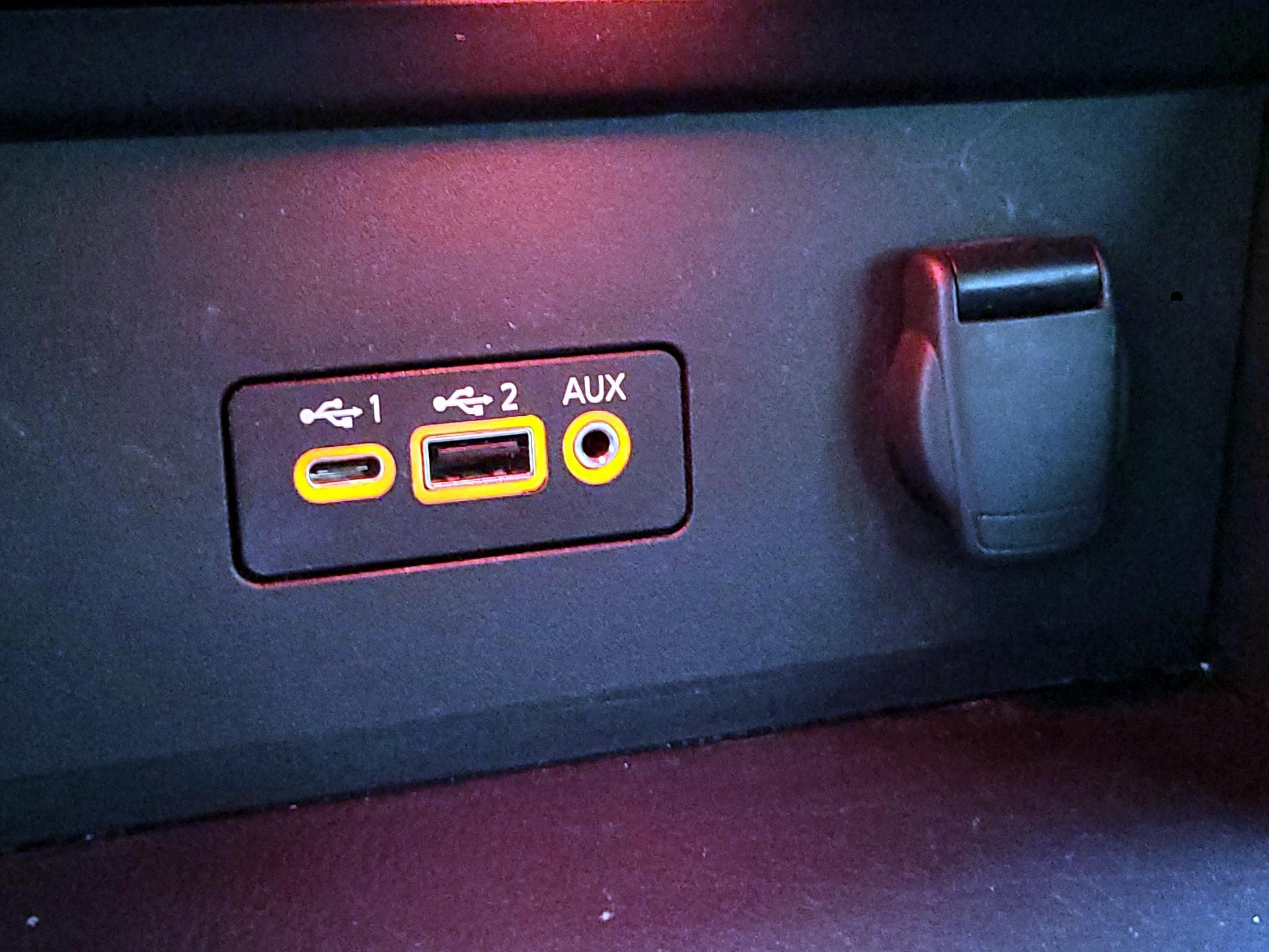 Thumbnail: 2023 Nissan Sentra - 16