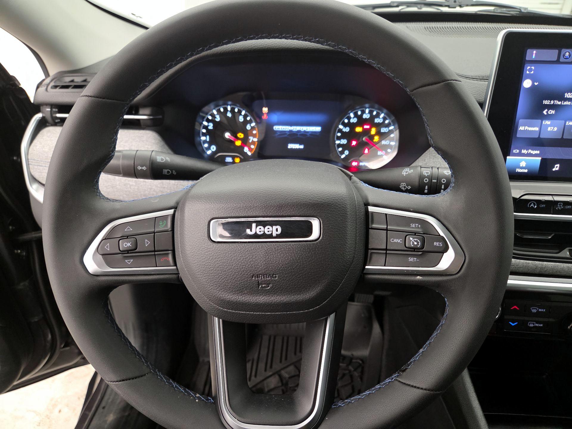 Thumbnail: 2022 Jeep Compass - 10