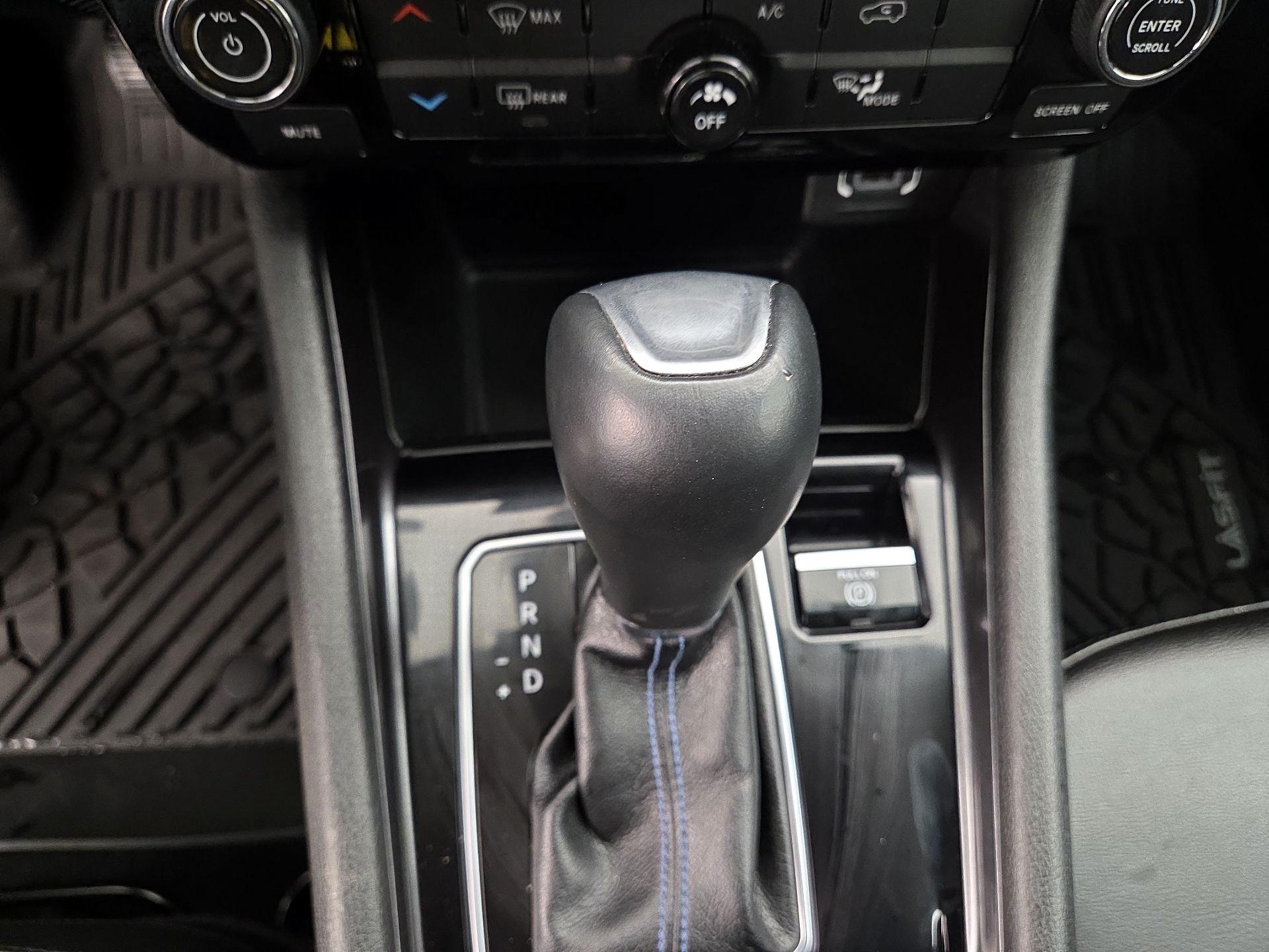 Thumbnail: 2022 Jeep Compass - 17