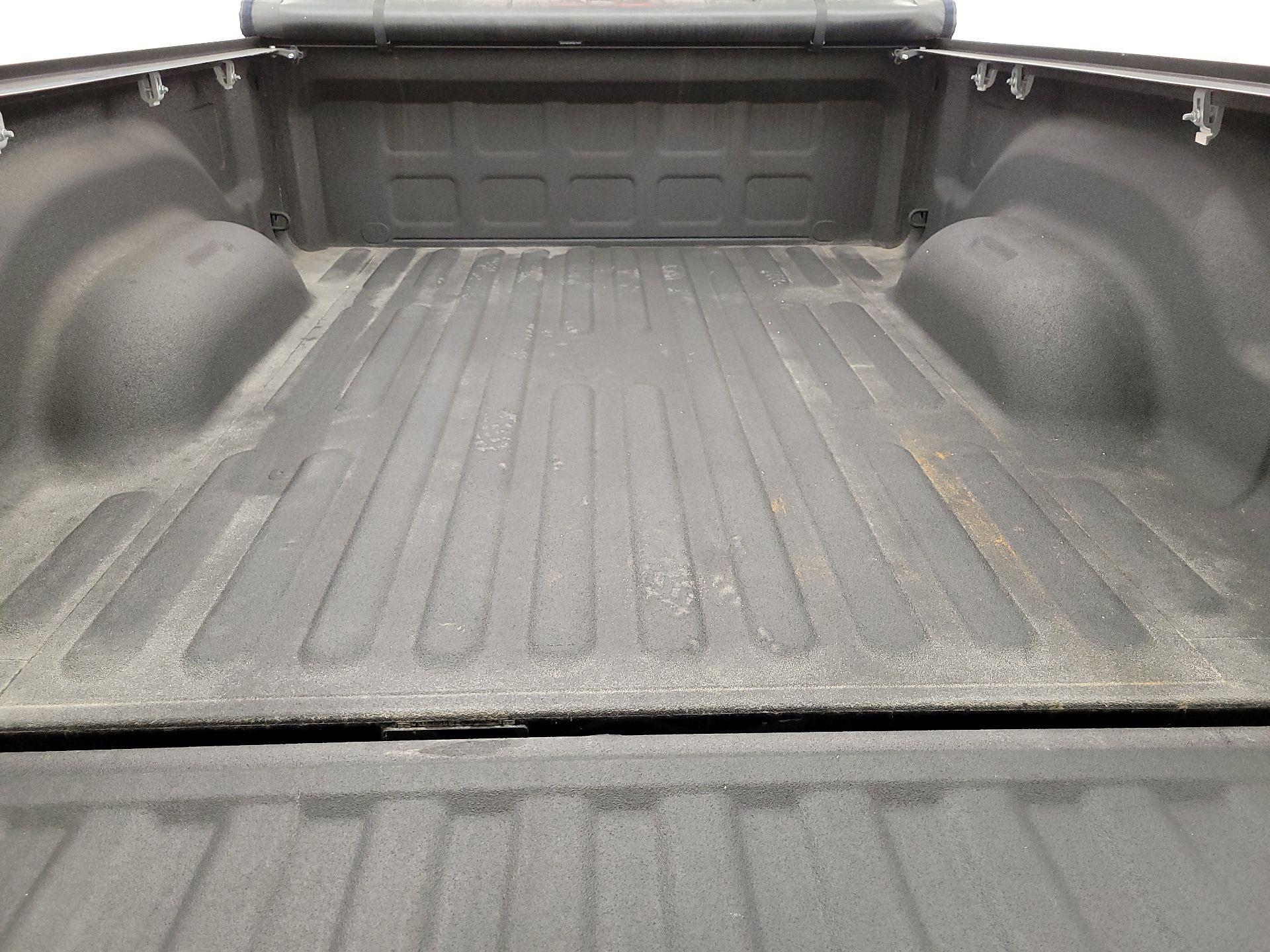 Thumbnail: 2022 RAM 1500 Classic - 20