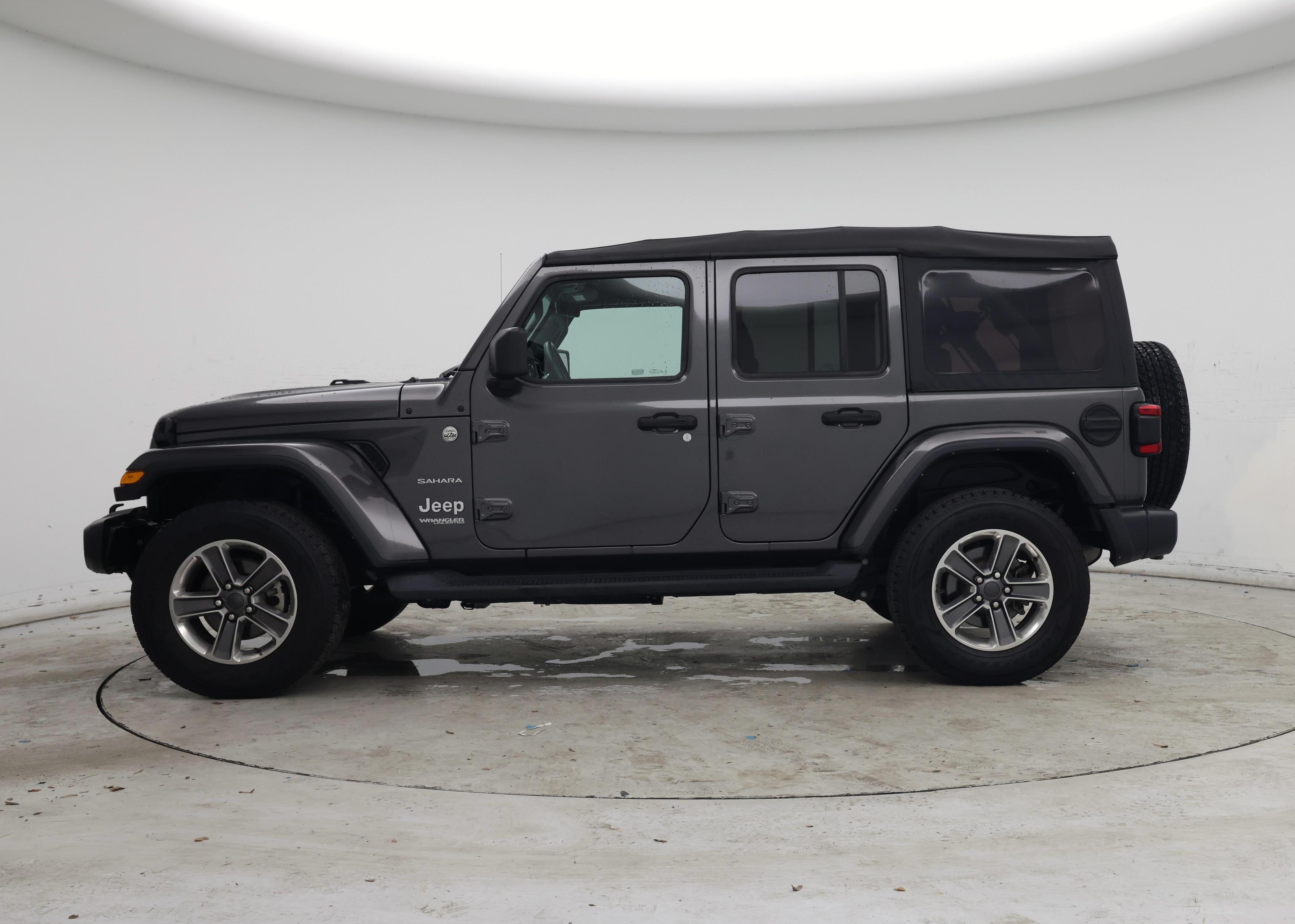 Thumbnail: 2022 Jeep Wrangler - 3