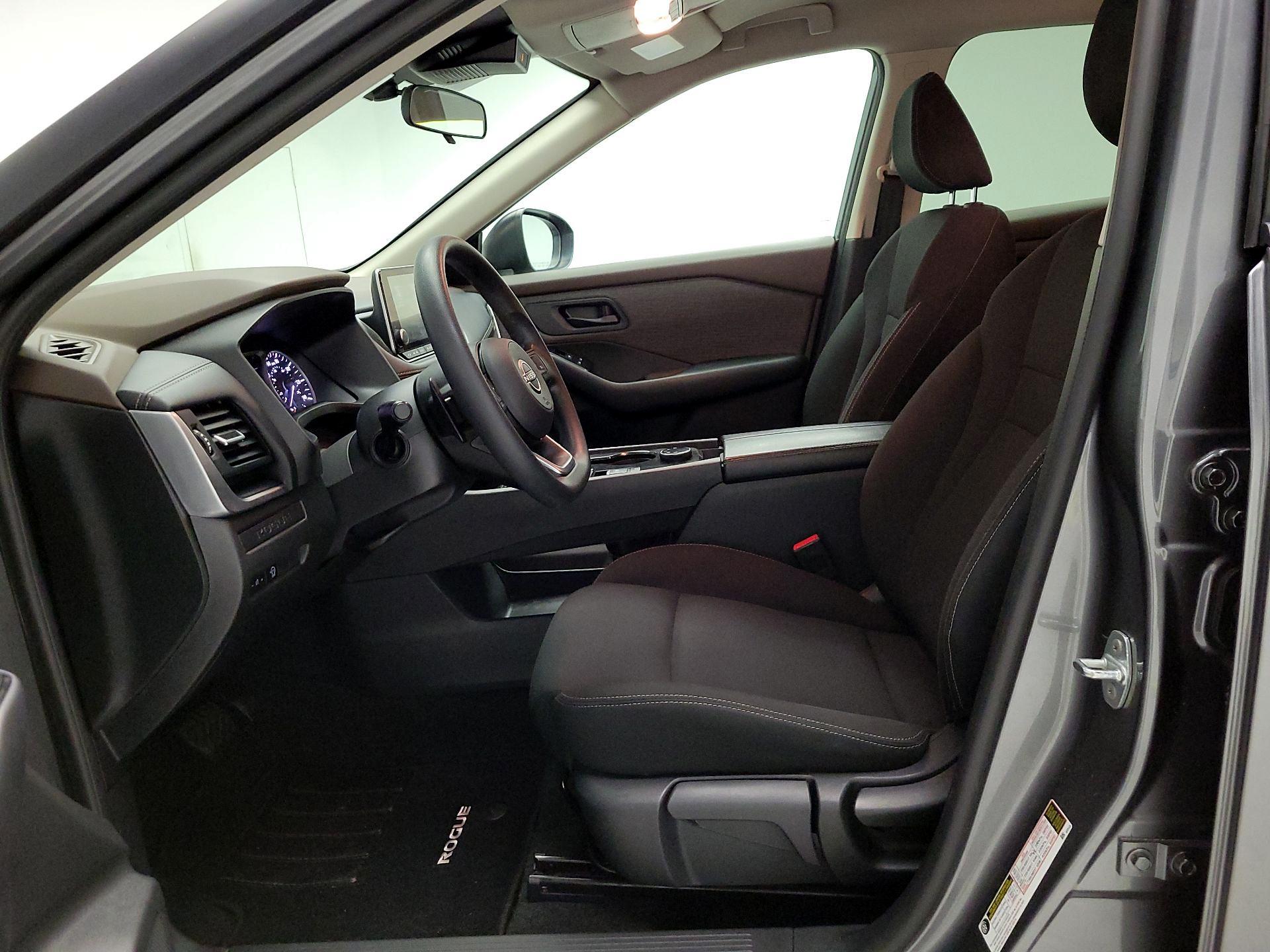 Thumbnail: 2023 Nissan Rogue - 11