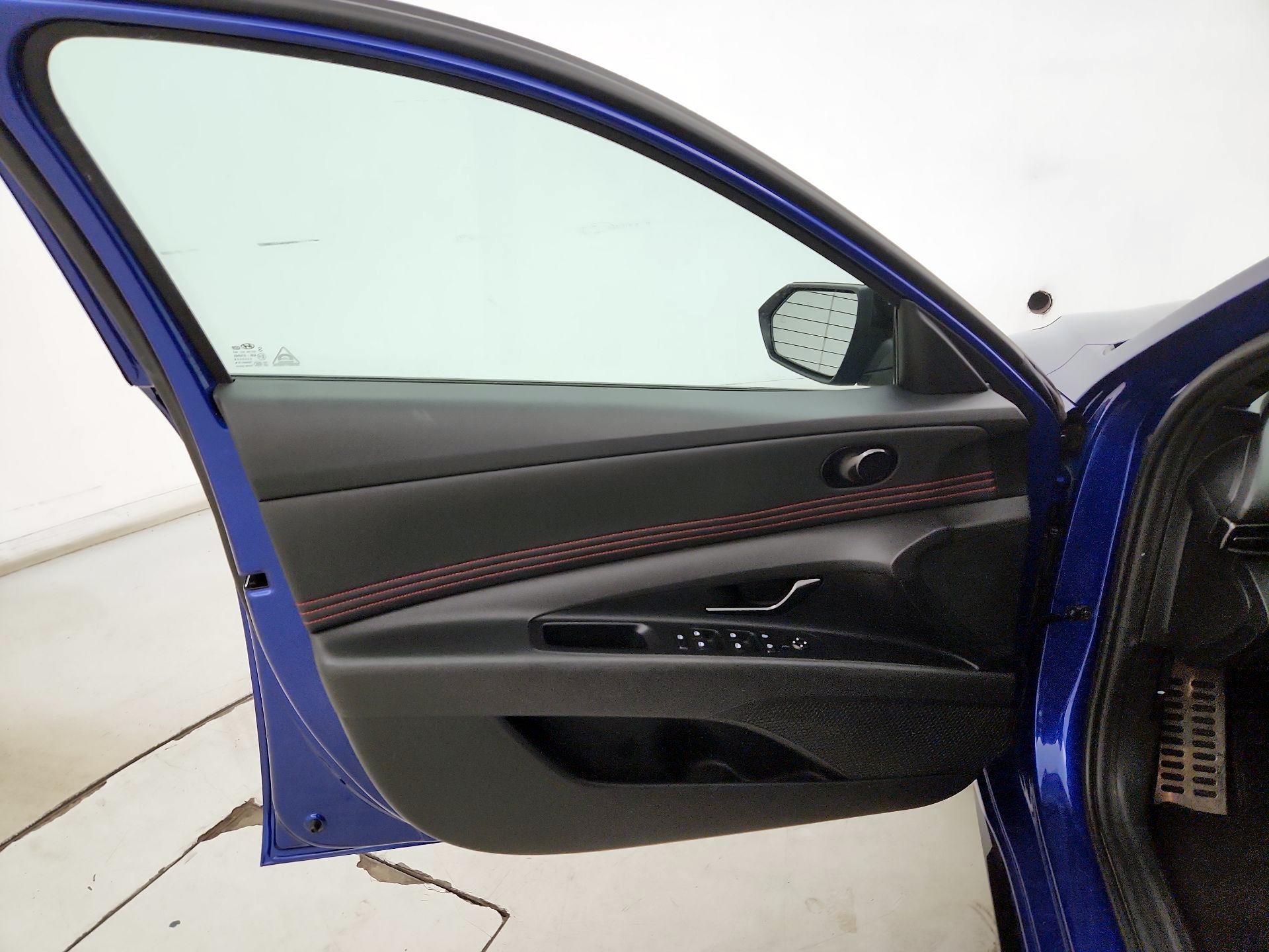 Thumbnail: 2023 Hyundai Elantra - 12