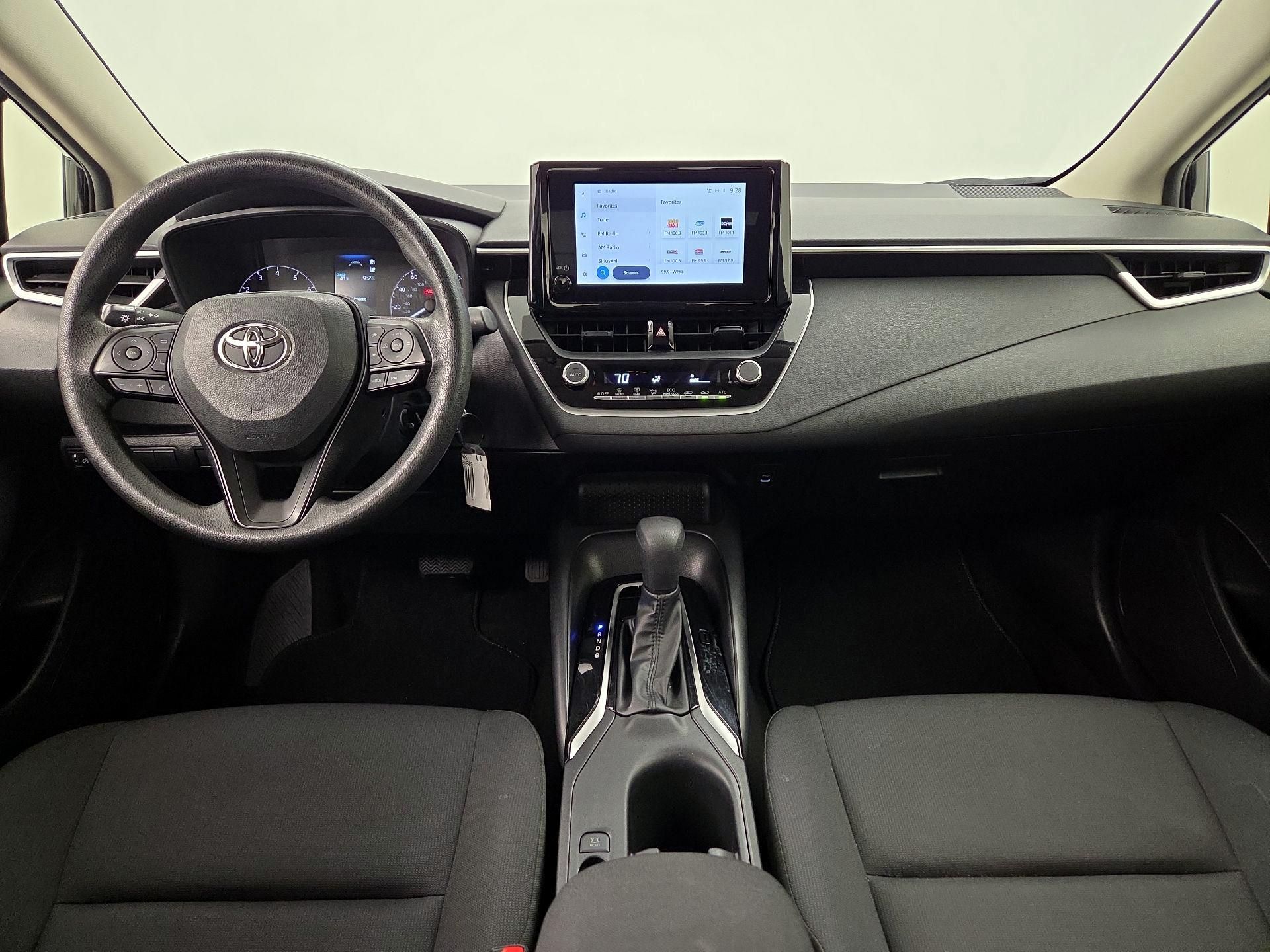 Thumbnail: 2023 Toyota Corolla - 9