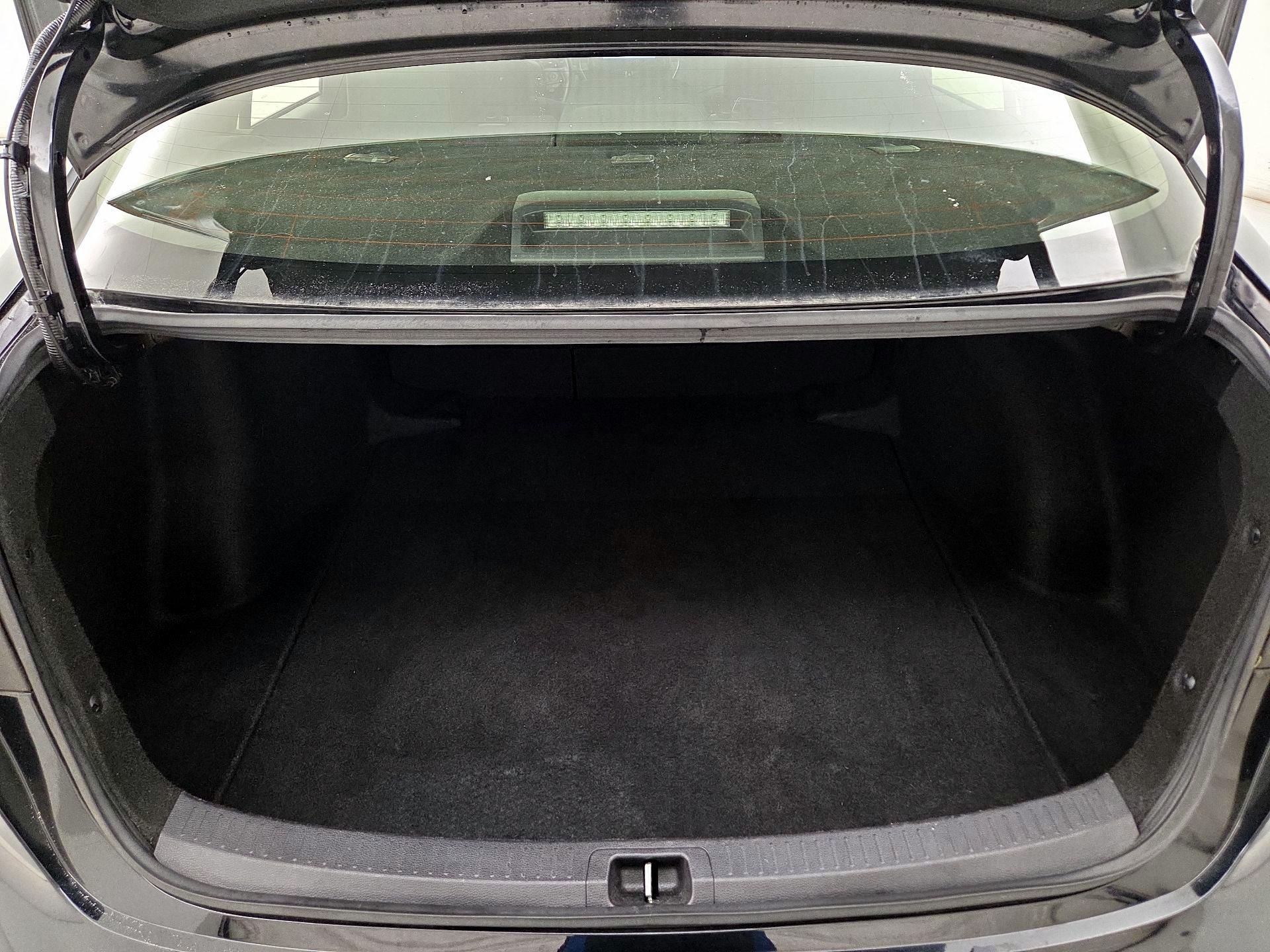 Thumbnail: 2023 Toyota Corolla - 20