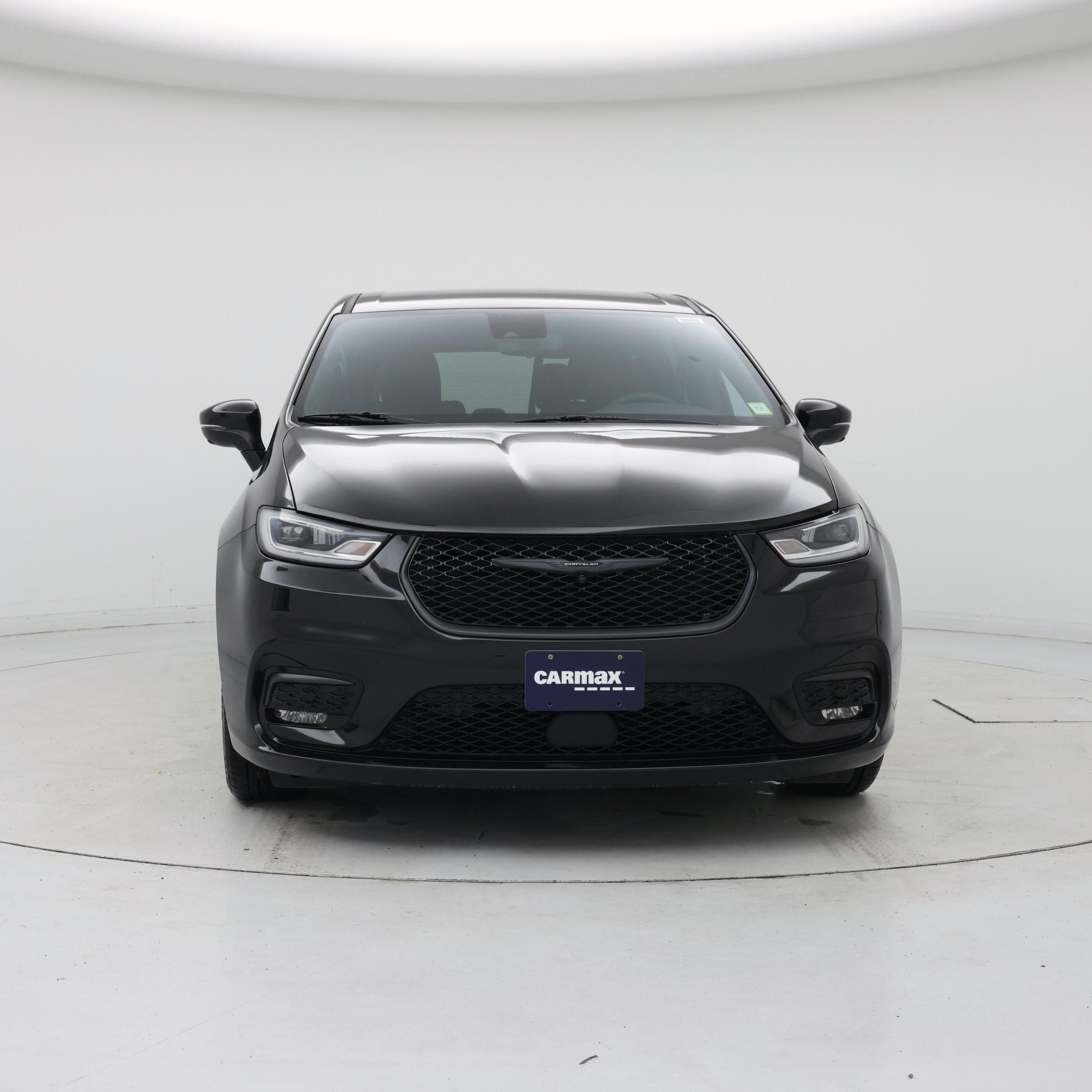 Thumbnail: 2023 Chrysler Pacifica - 5