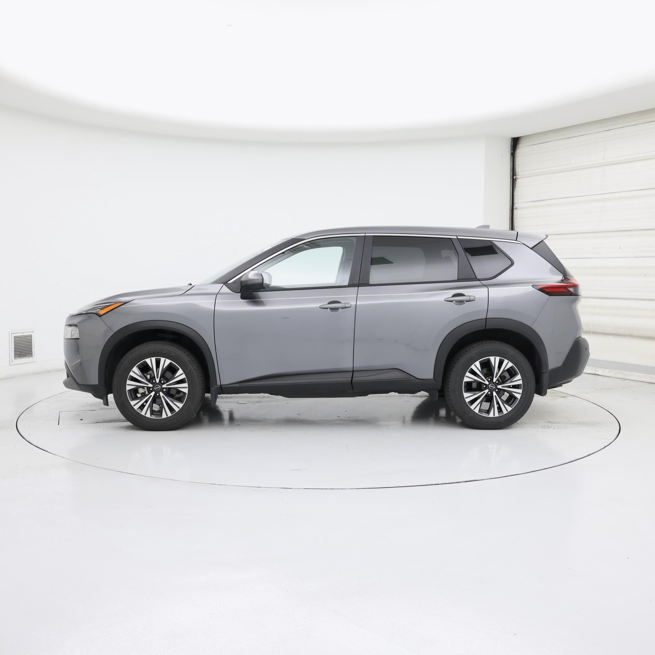 Thumbnail: 2023 Nissan Rogue - 3