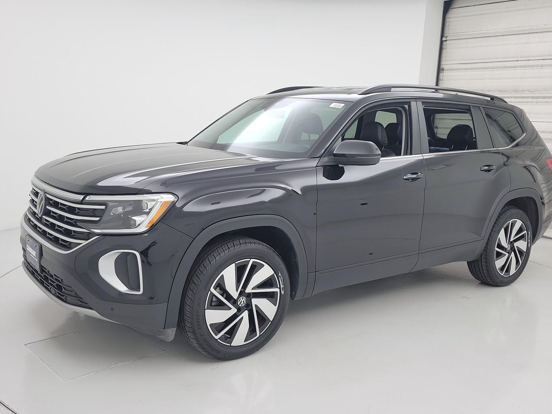 Thumbnail: 2024 Volkswagen Atlas - 3