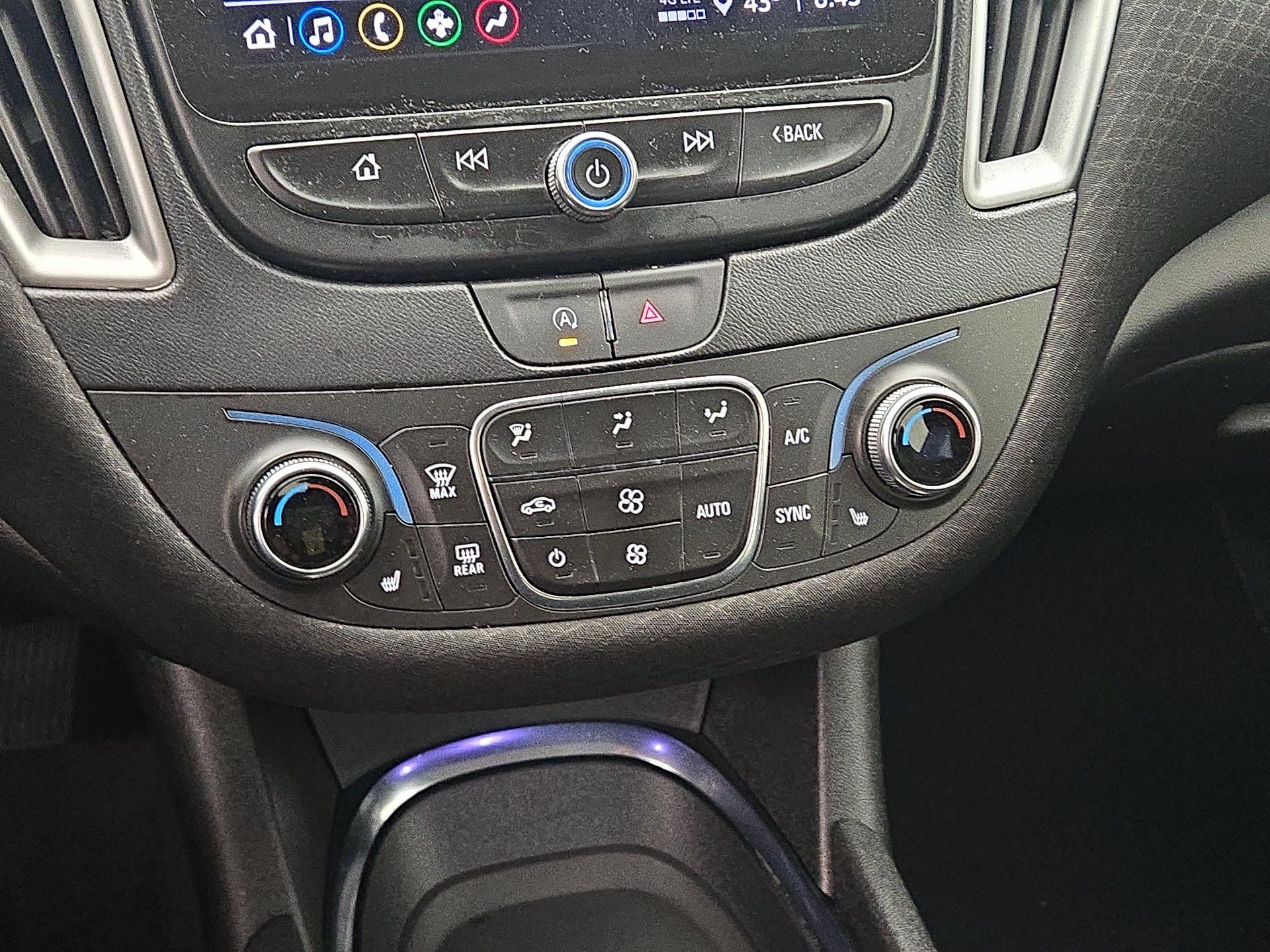 Thumbnail: 2023 Chevrolet Malibu - 16