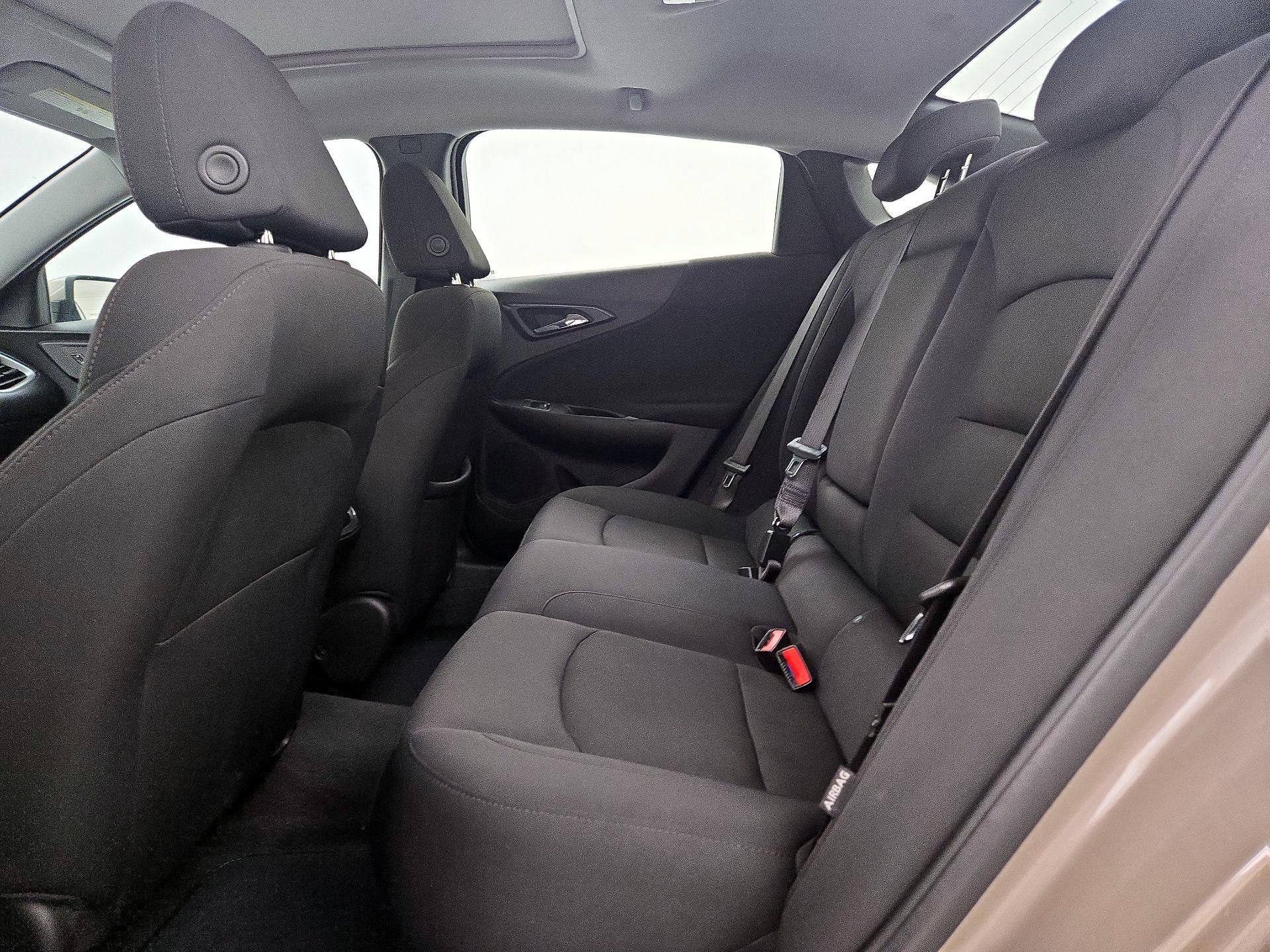 Thumbnail: 2023 Chevrolet Malibu - 19