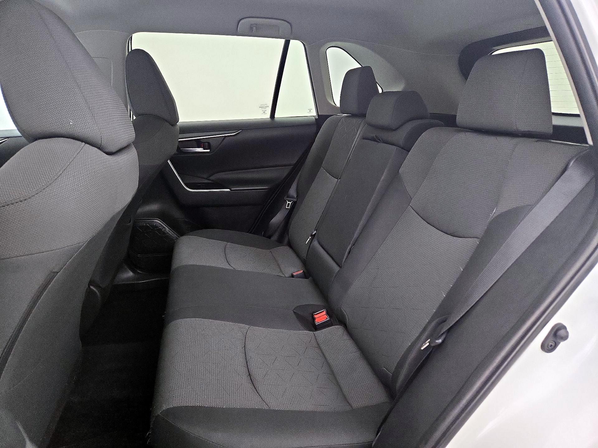 Thumbnail: 2024 Toyota RAV4 - 19