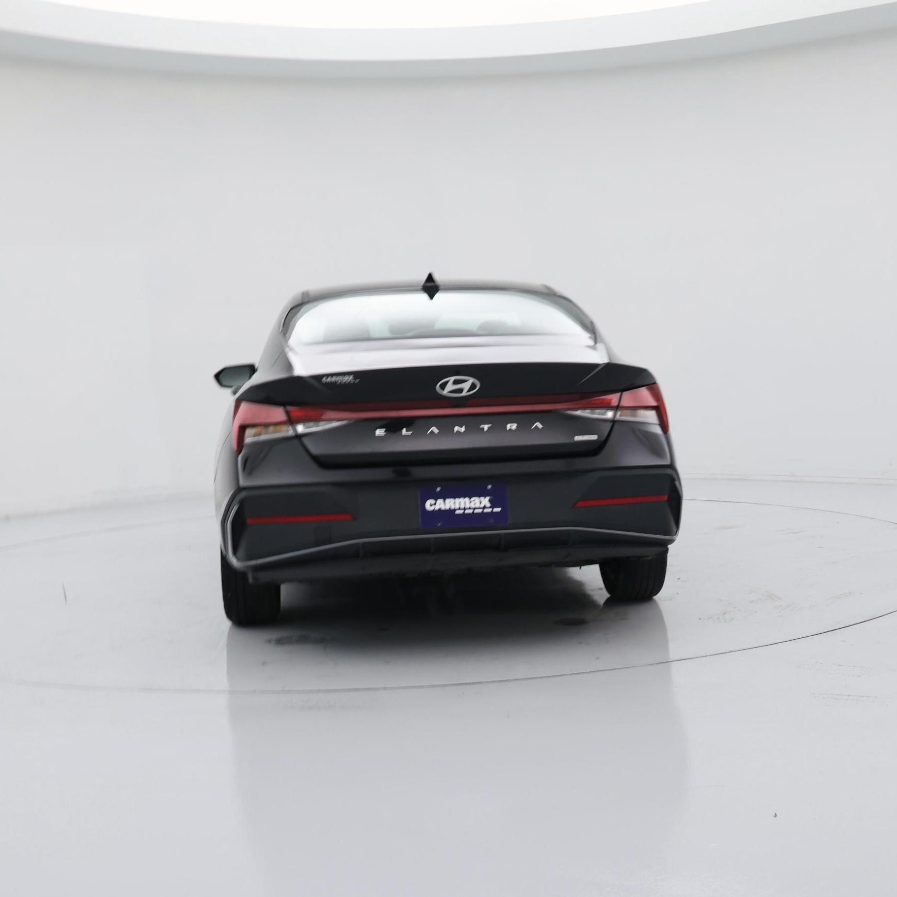 Thumbnail: 2025 Hyundai Elantra - 6