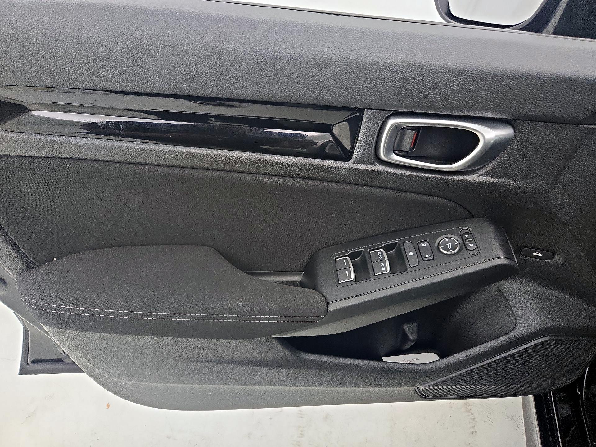 Thumbnail: 2023 Honda Civic - 12