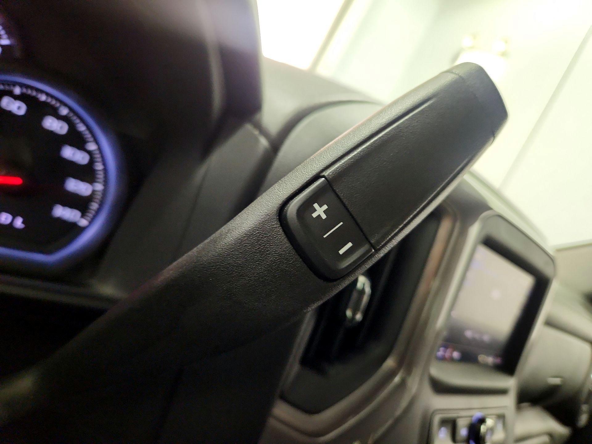 Thumbnail: 2022 Chevrolet Silverado 1500 - 17