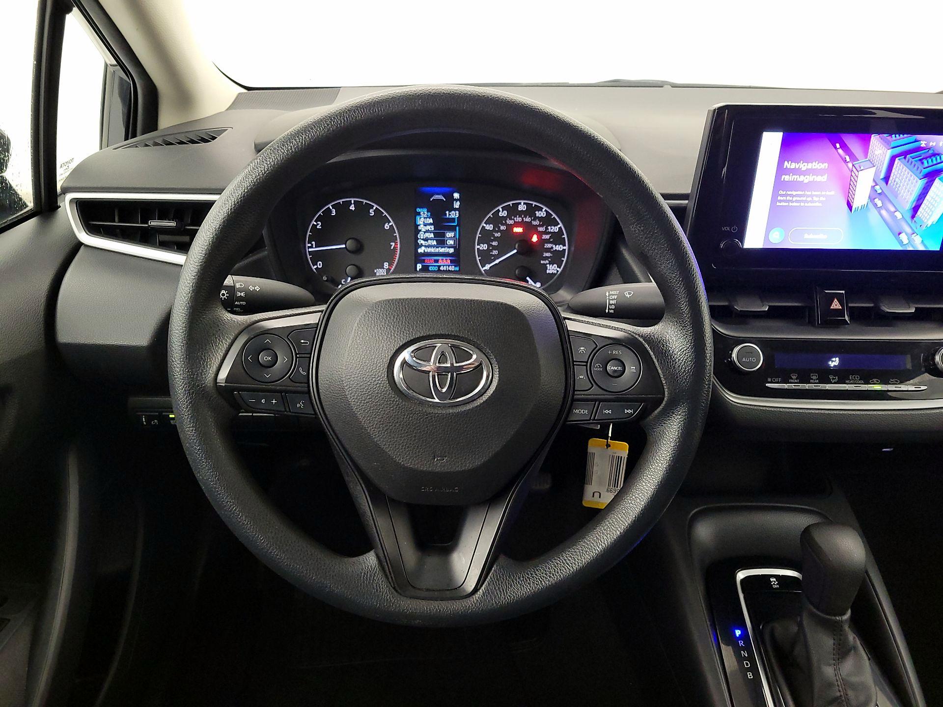 Thumbnail: 2023 Toyota Corolla - 10