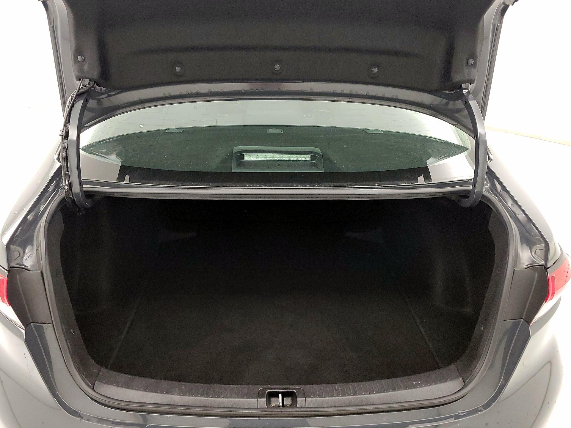 Thumbnail: 2023 Toyota Corolla - 20