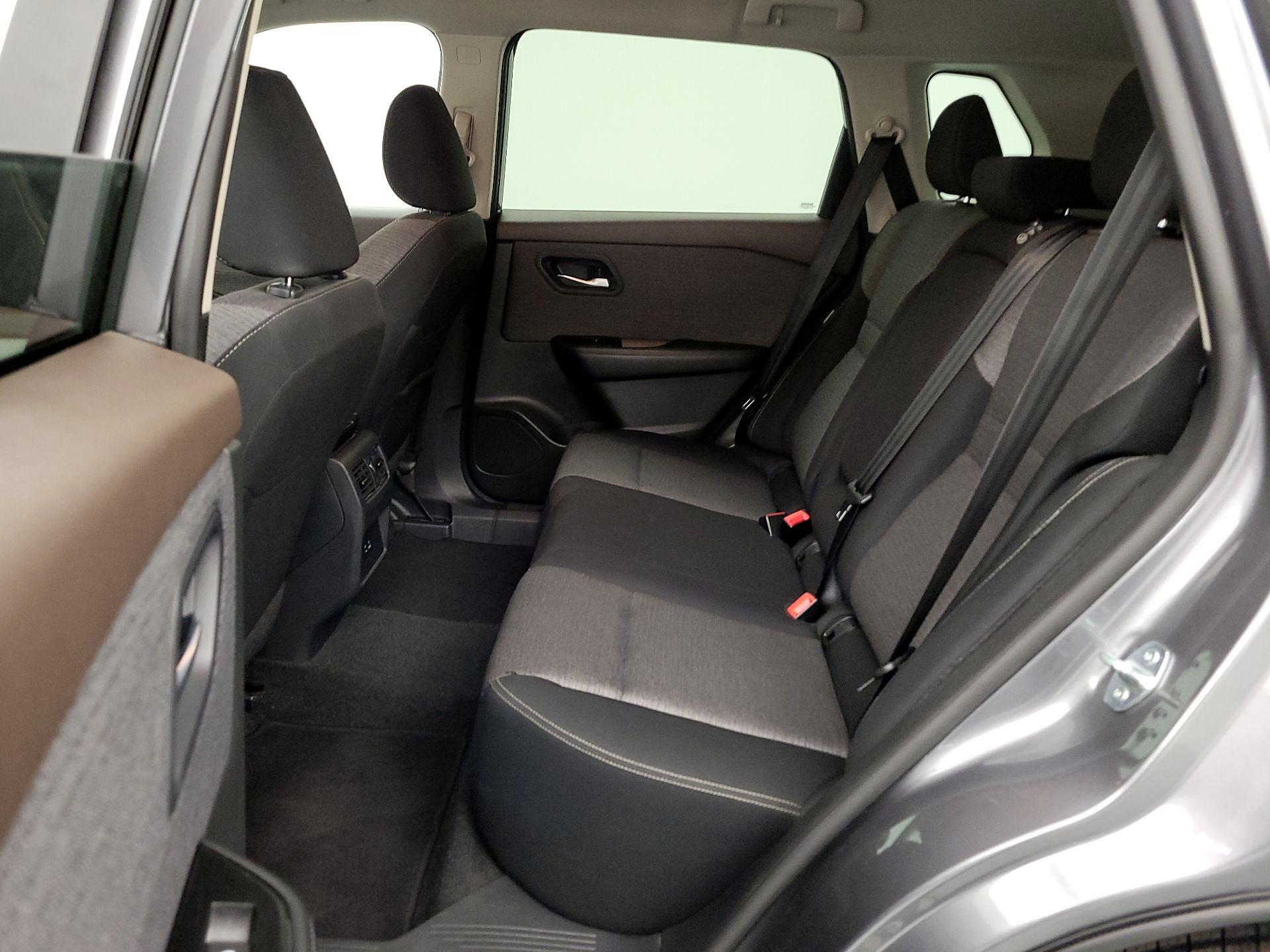 Thumbnail: 2023 Nissan Rogue - 19