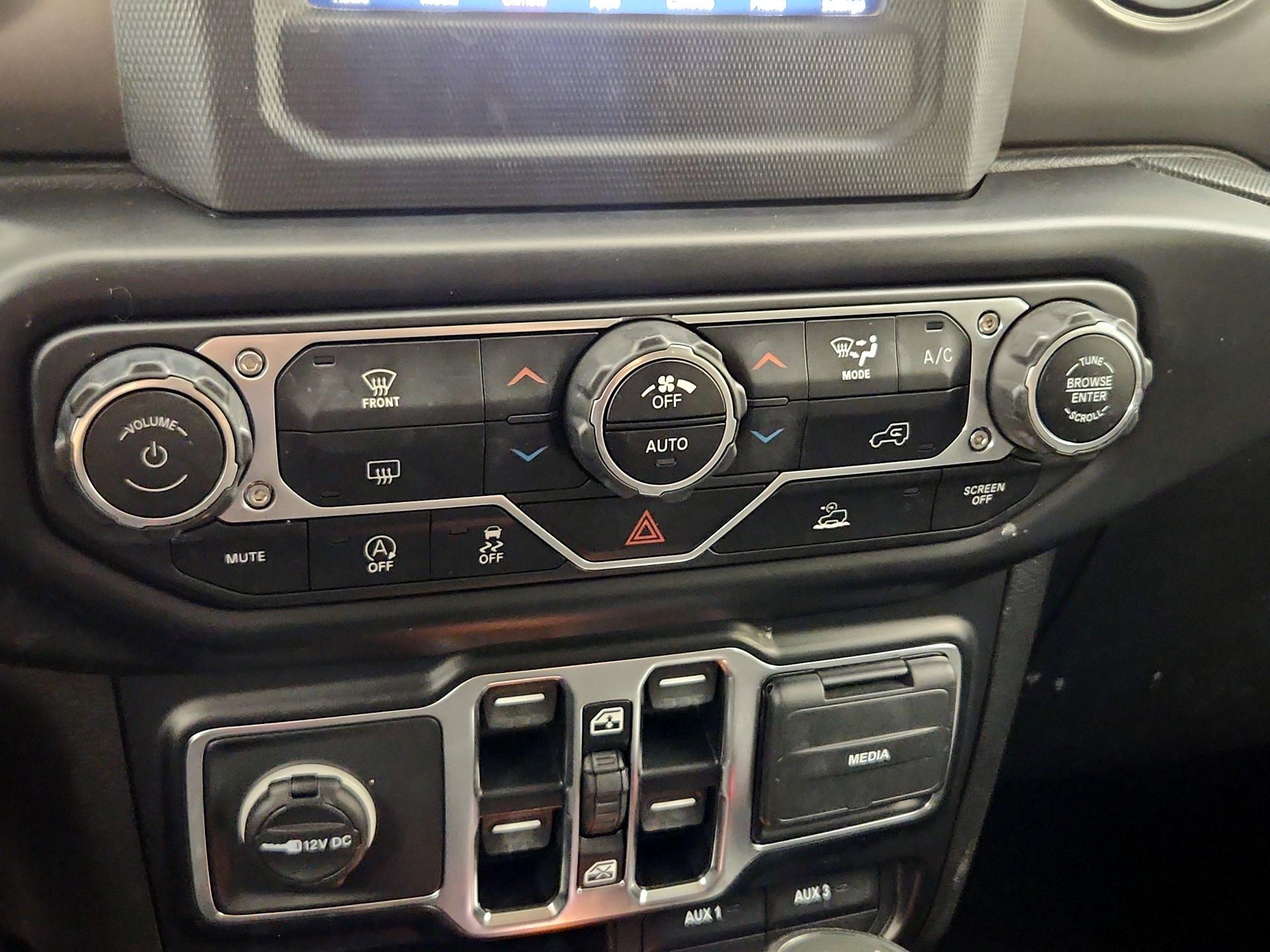 Thumbnail: 2021 Jeep Wrangler - 16