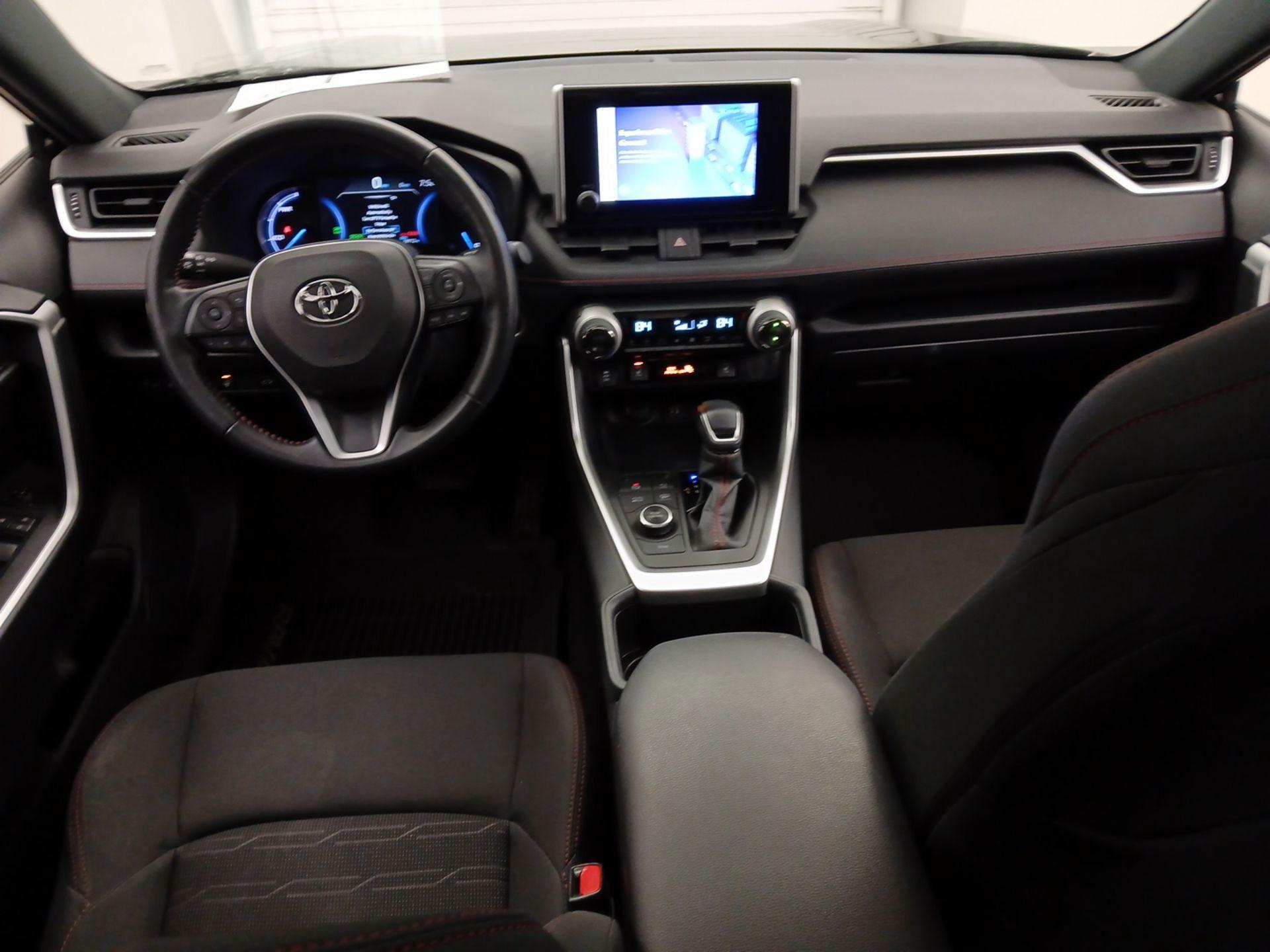 Thumbnail: 2023 Toyota RAV4 - 9