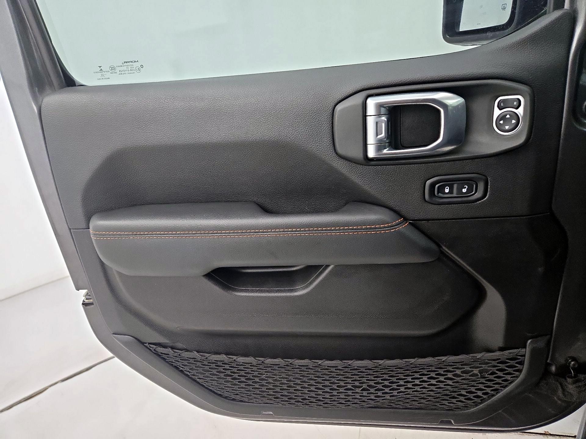 Thumbnail: 2022 Jeep Gladiator - 12