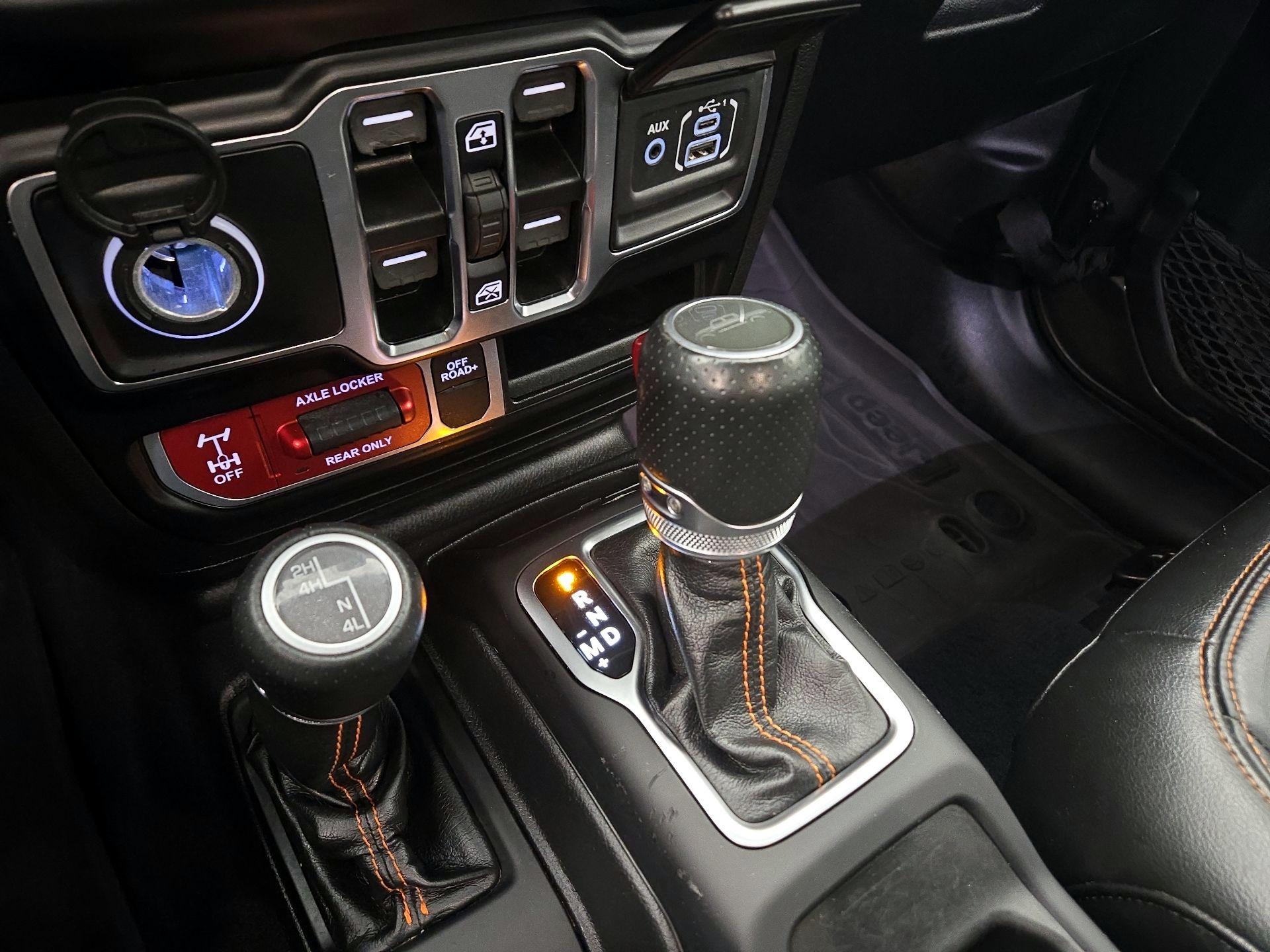 Thumbnail: 2022 Jeep Gladiator - 17