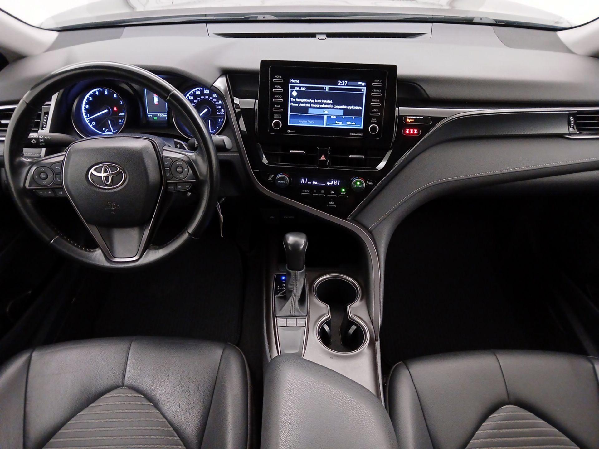 Thumbnail: 2023 Toyota Camry - 9