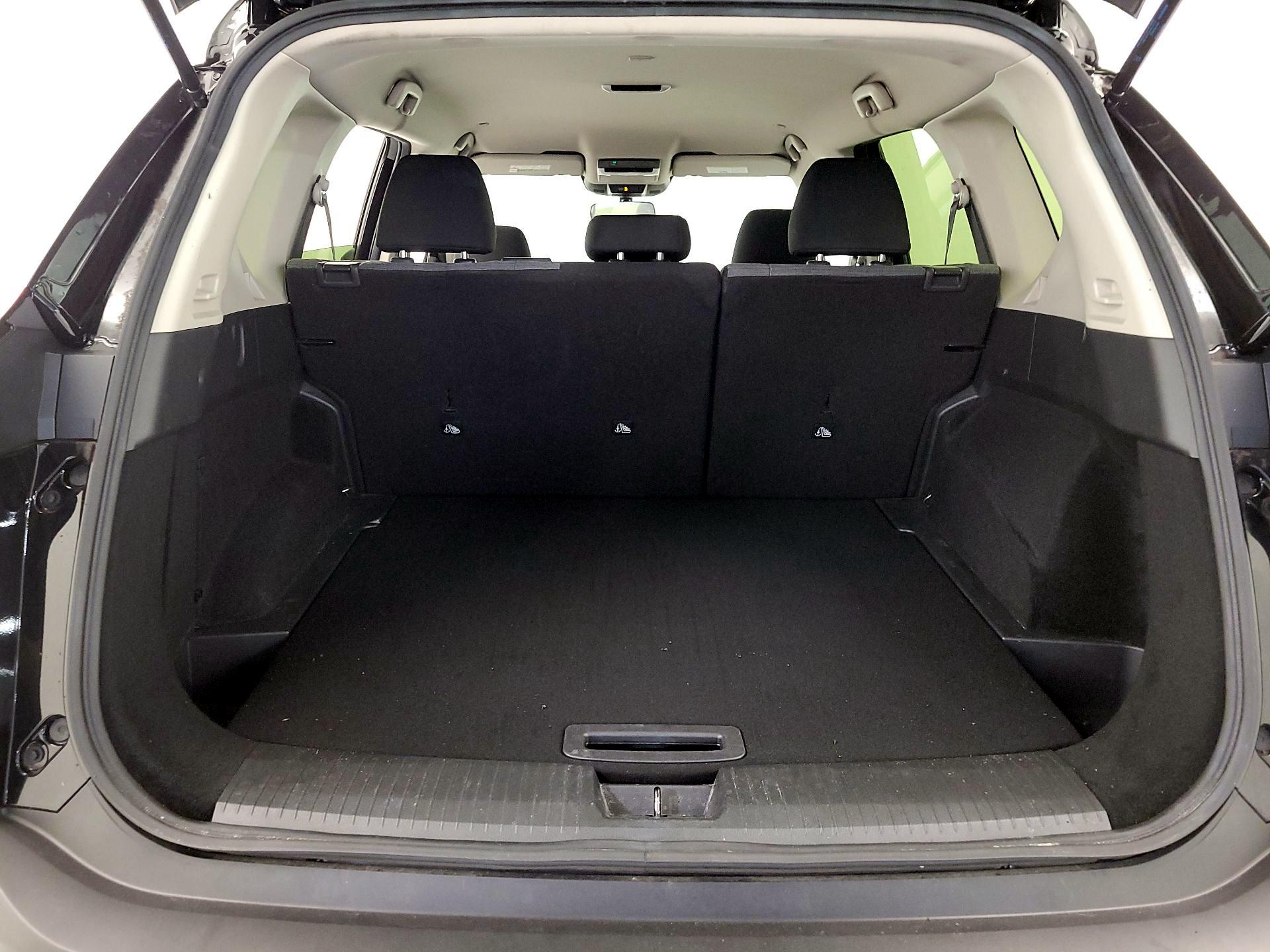 Thumbnail: 2023 Nissan Rogue - 20