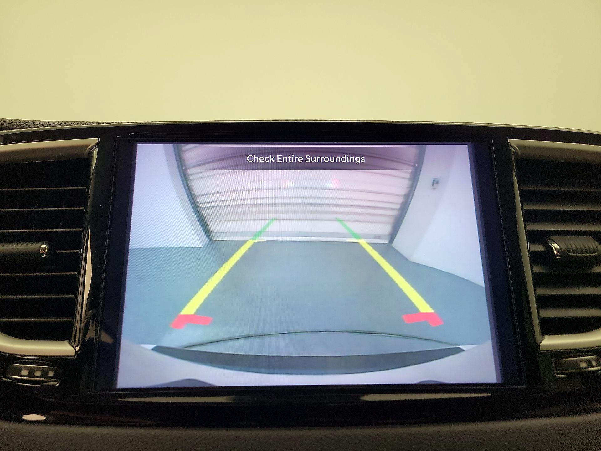 Thumbnail: 2022 Chrysler Pacifica - 14