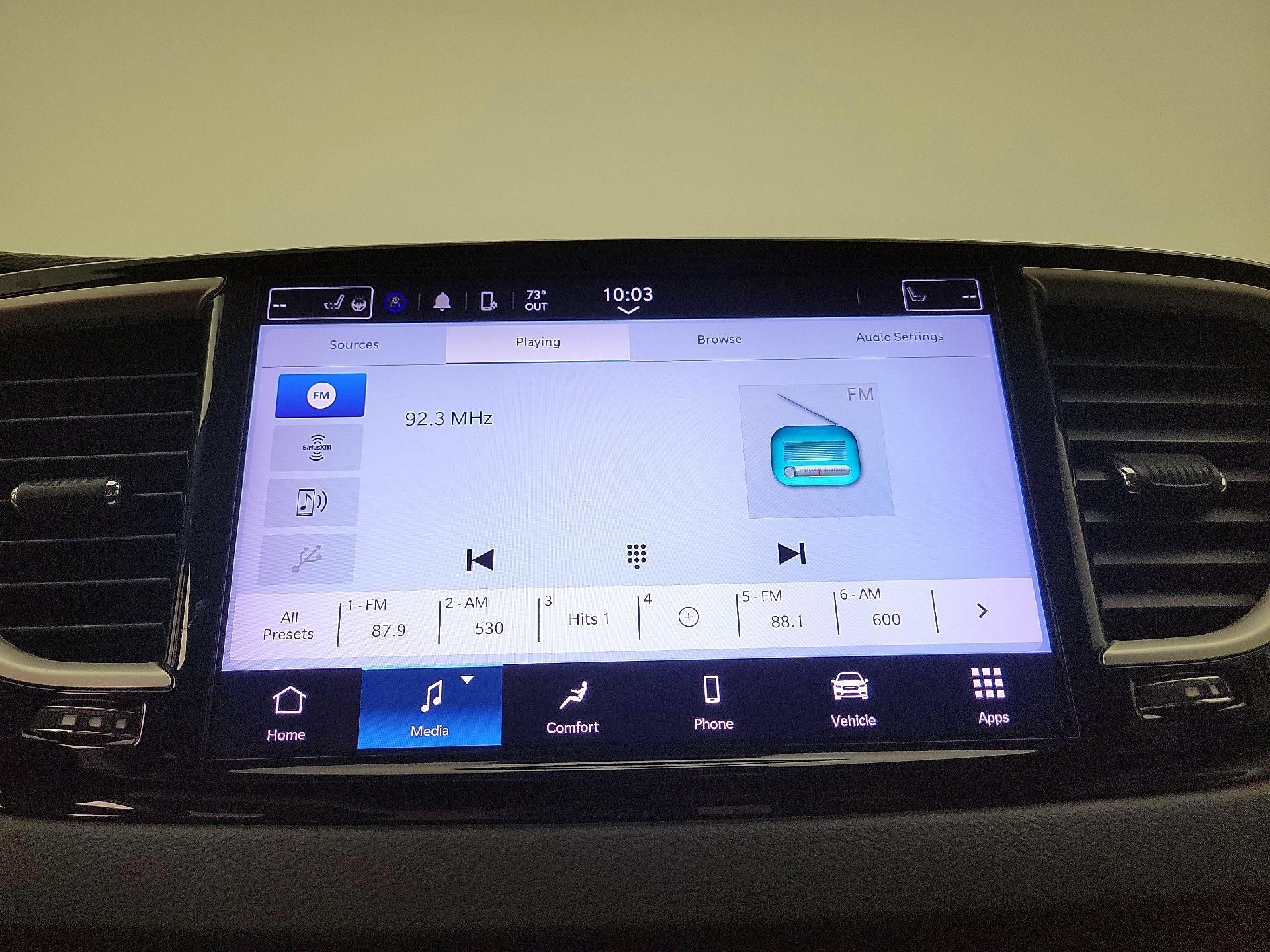 Thumbnail: 2022 Chrysler Pacifica - 15