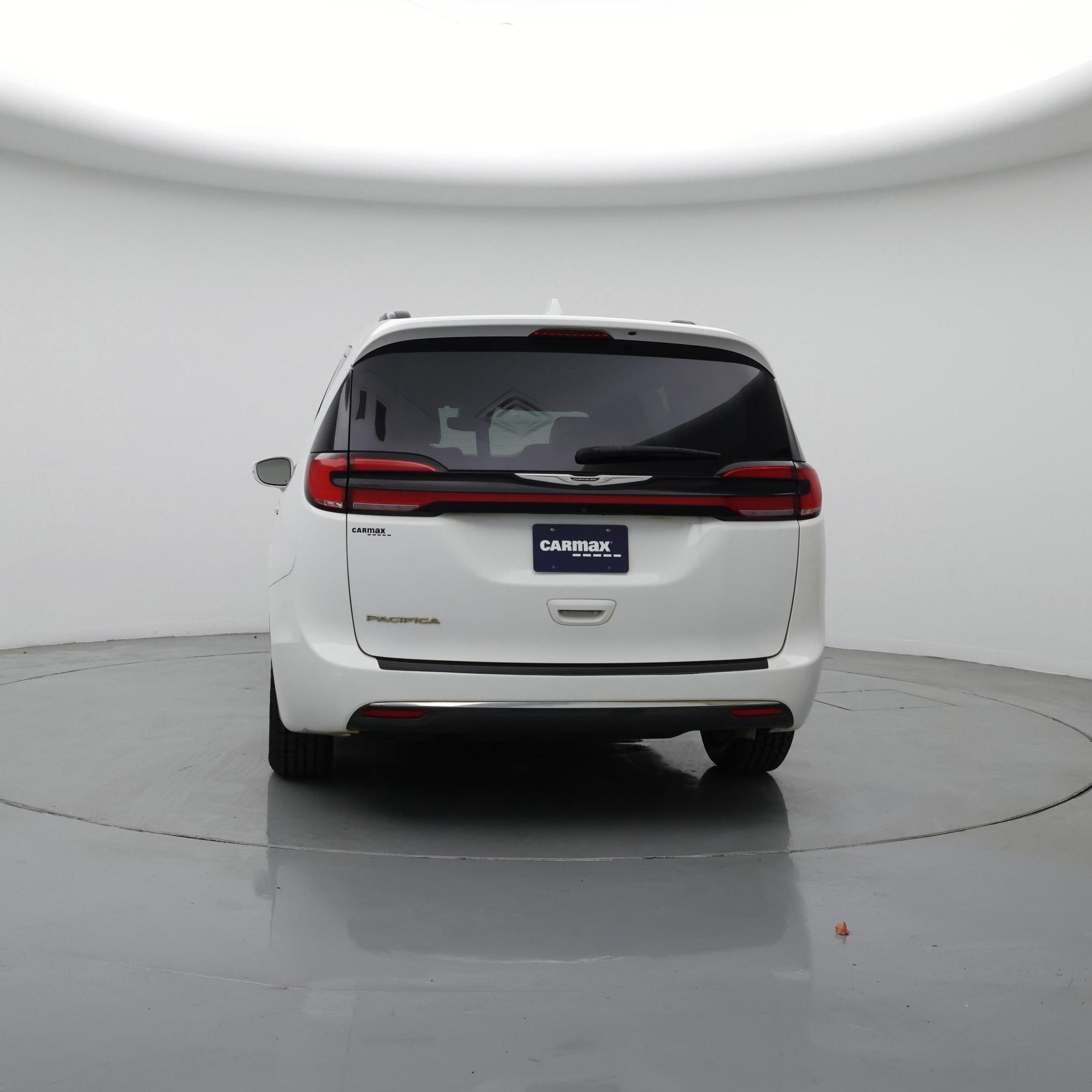 Thumbnail: 2022 Chrysler Pacifica - 6