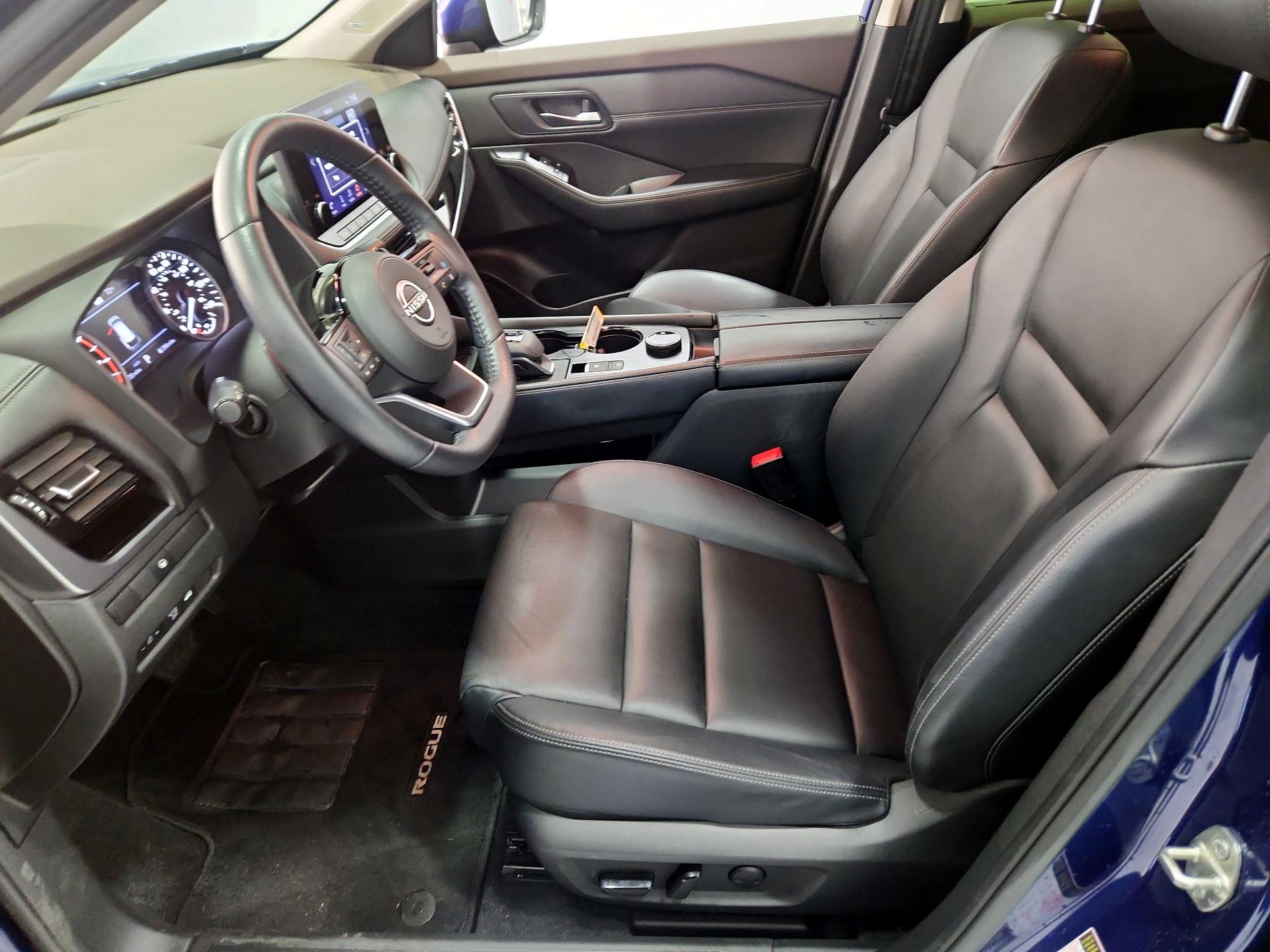 Thumbnail: 2023 Nissan Rogue - 11