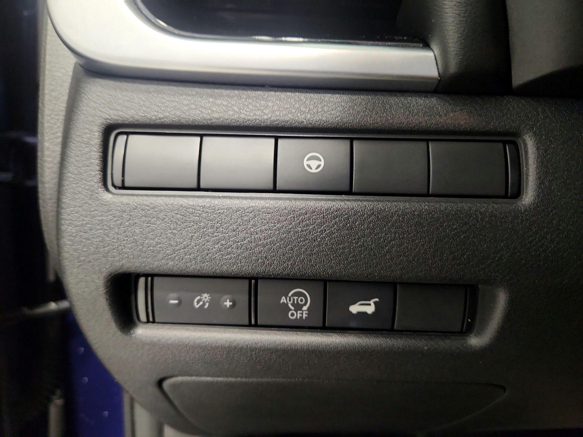 Thumbnail: 2023 Nissan Rogue - 13