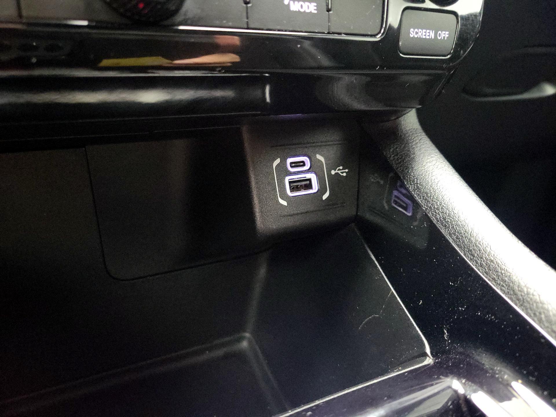 Thumbnail: 2022 Jeep Compass - 18