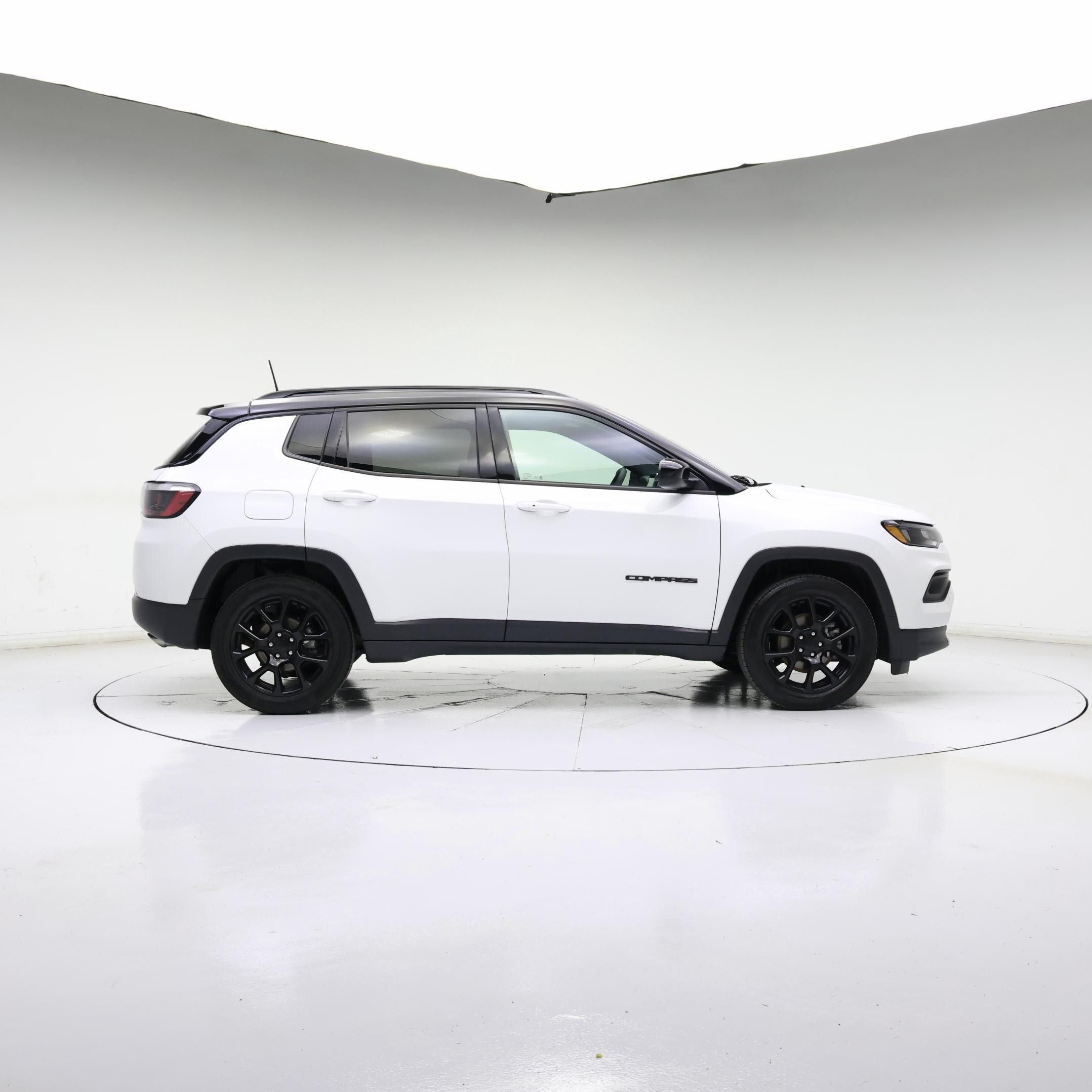 Thumbnail: 2022 Jeep Compass - 7
