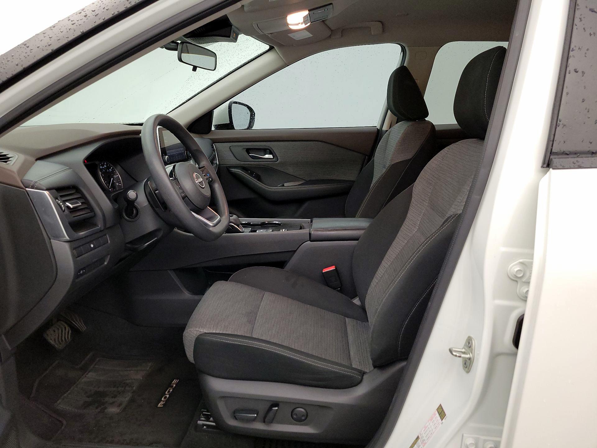 Thumbnail: 2023 Nissan Rogue - 11