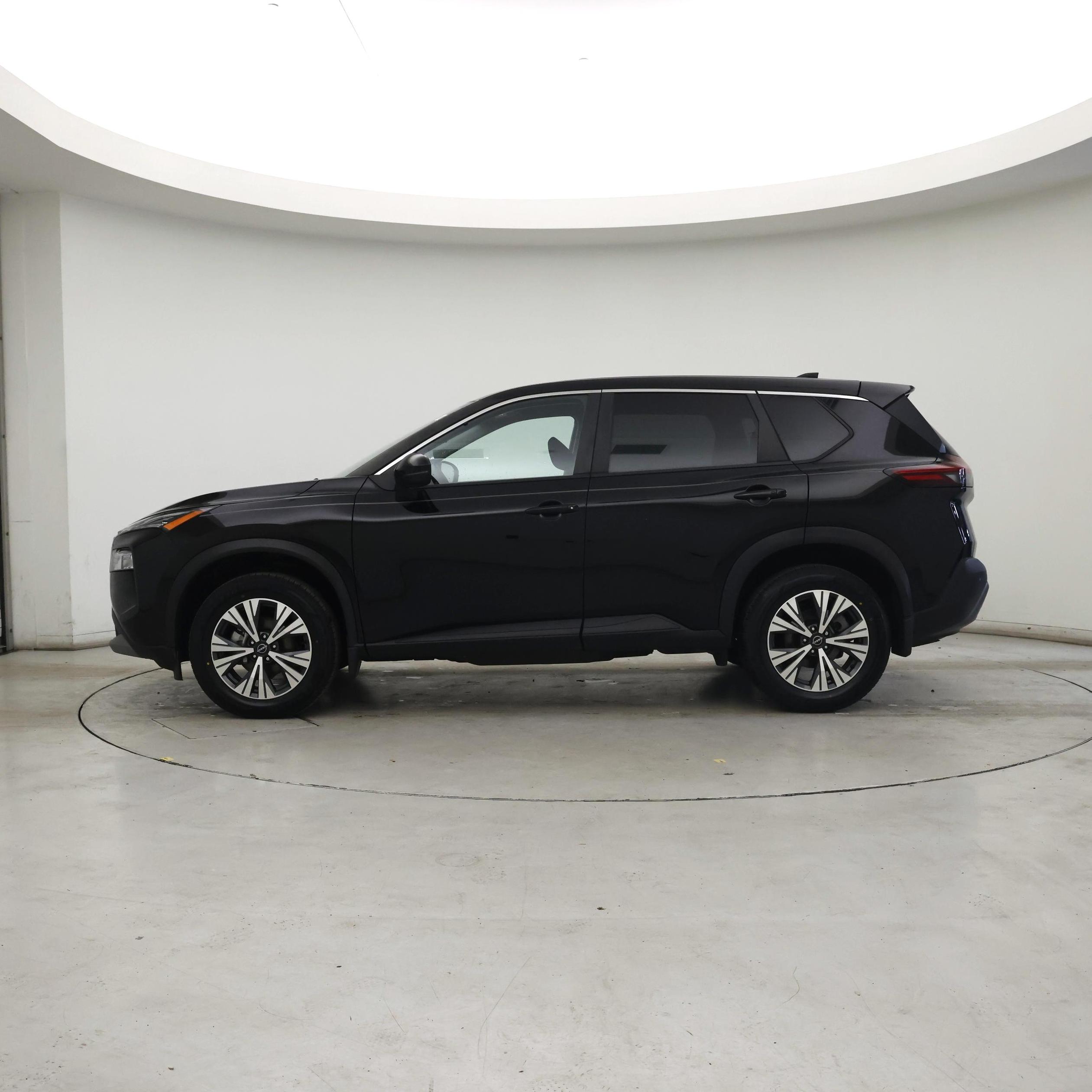 Thumbnail: 2023 Nissan Rogue - 3