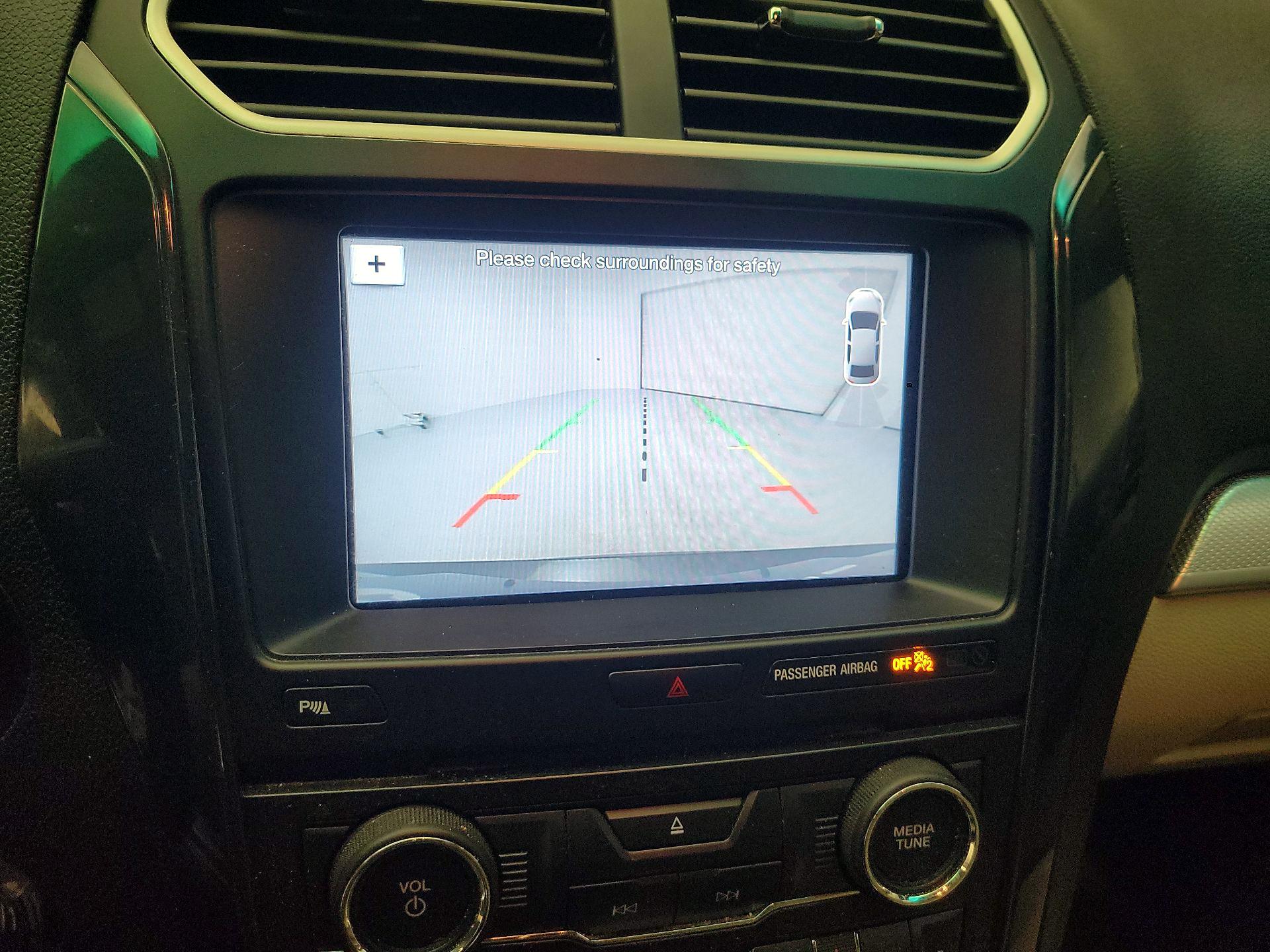 Thumbnail: 2017 Ford Explorer - 12