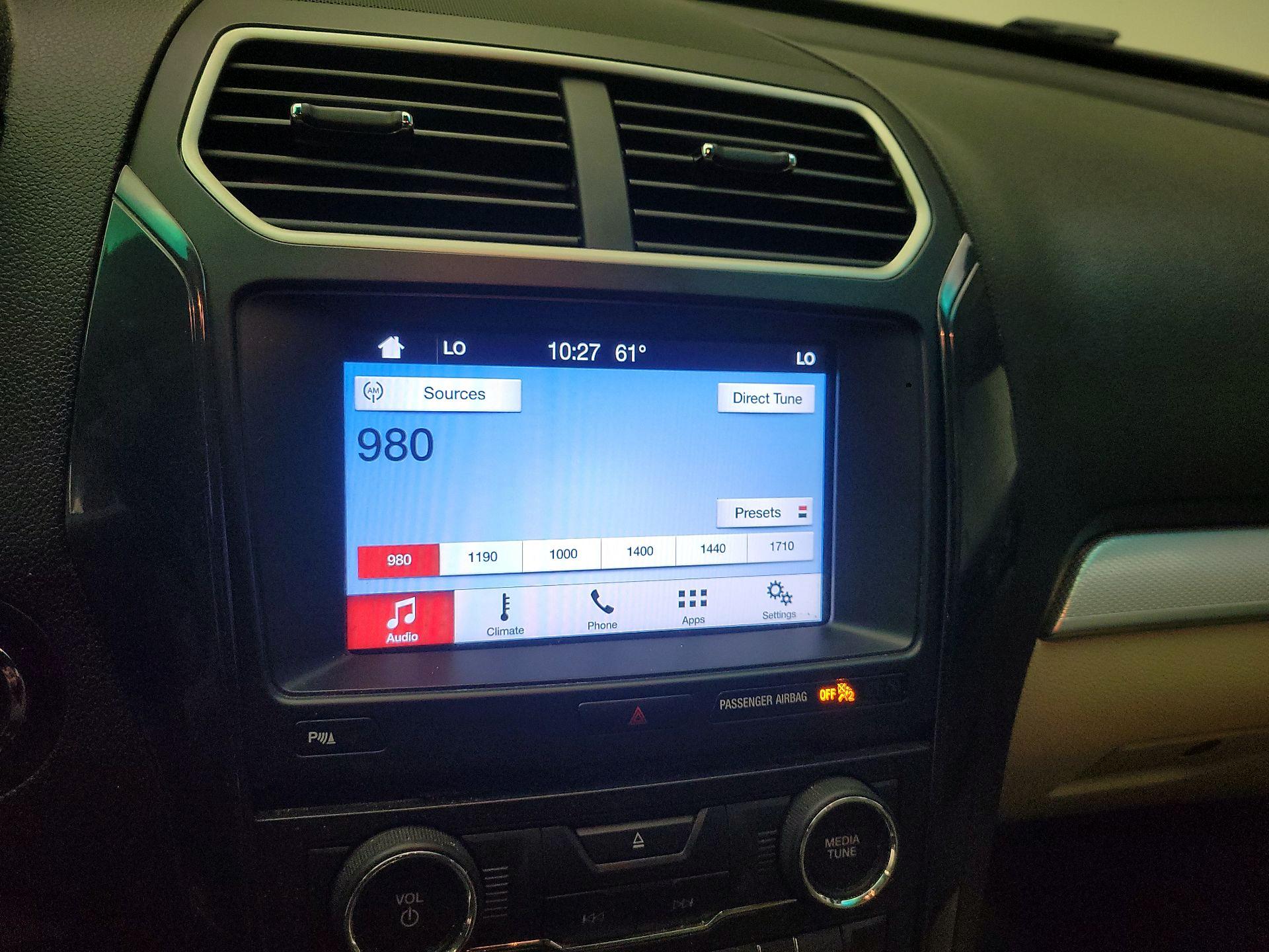 Thumbnail: 2017 Ford Explorer - 13