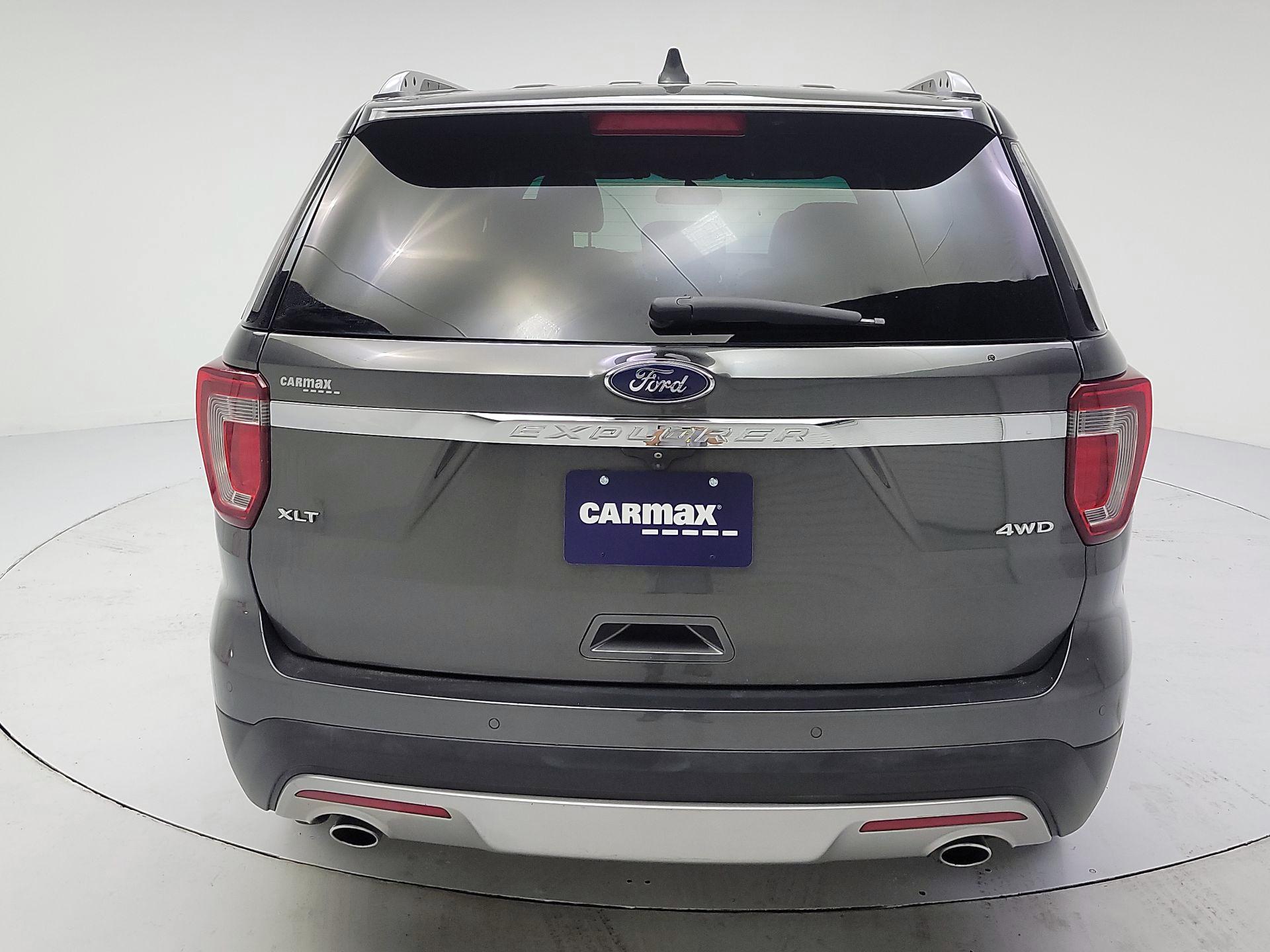 Thumbnail: 2017 Ford Explorer - 6