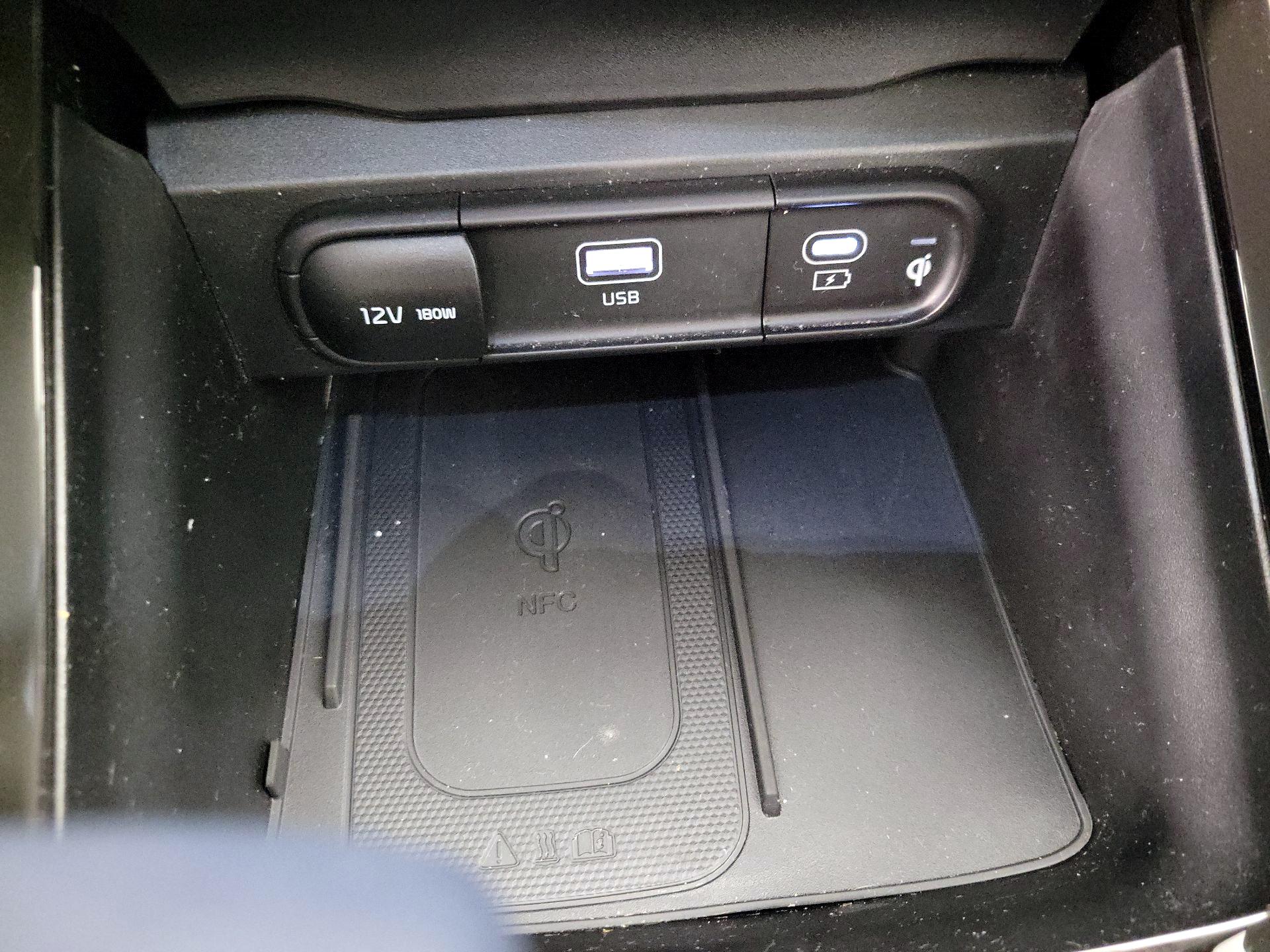 Thumbnail: 2025 Kia Telluride - 19