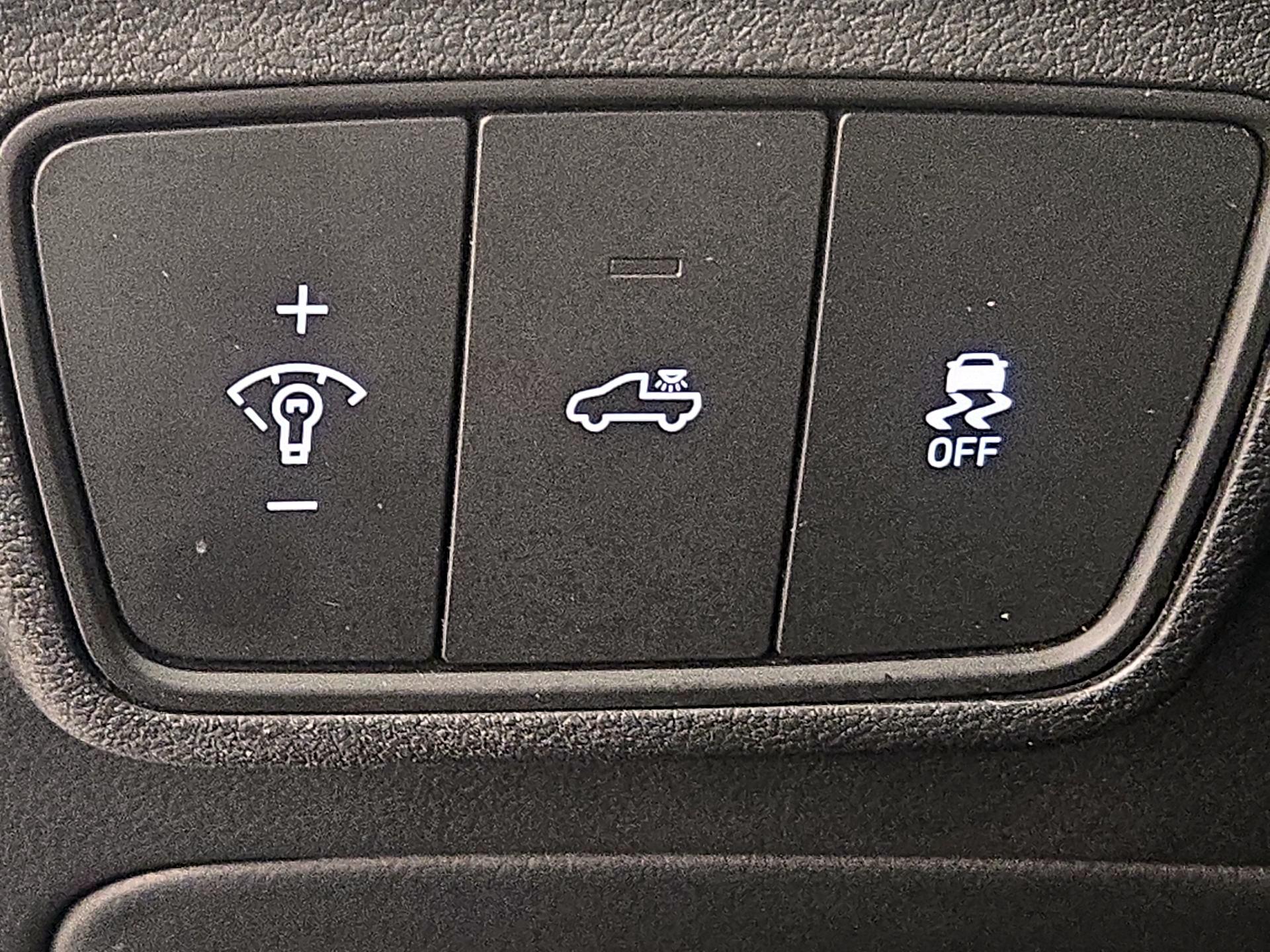 Thumbnail: 2022 Hyundai Santa Cruz - 13