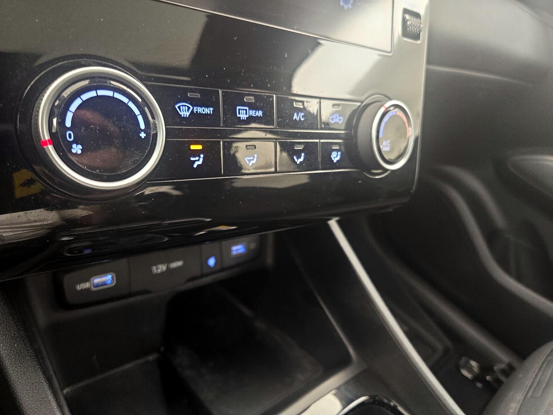 Thumbnail: 2022 Hyundai Santa Cruz - 16