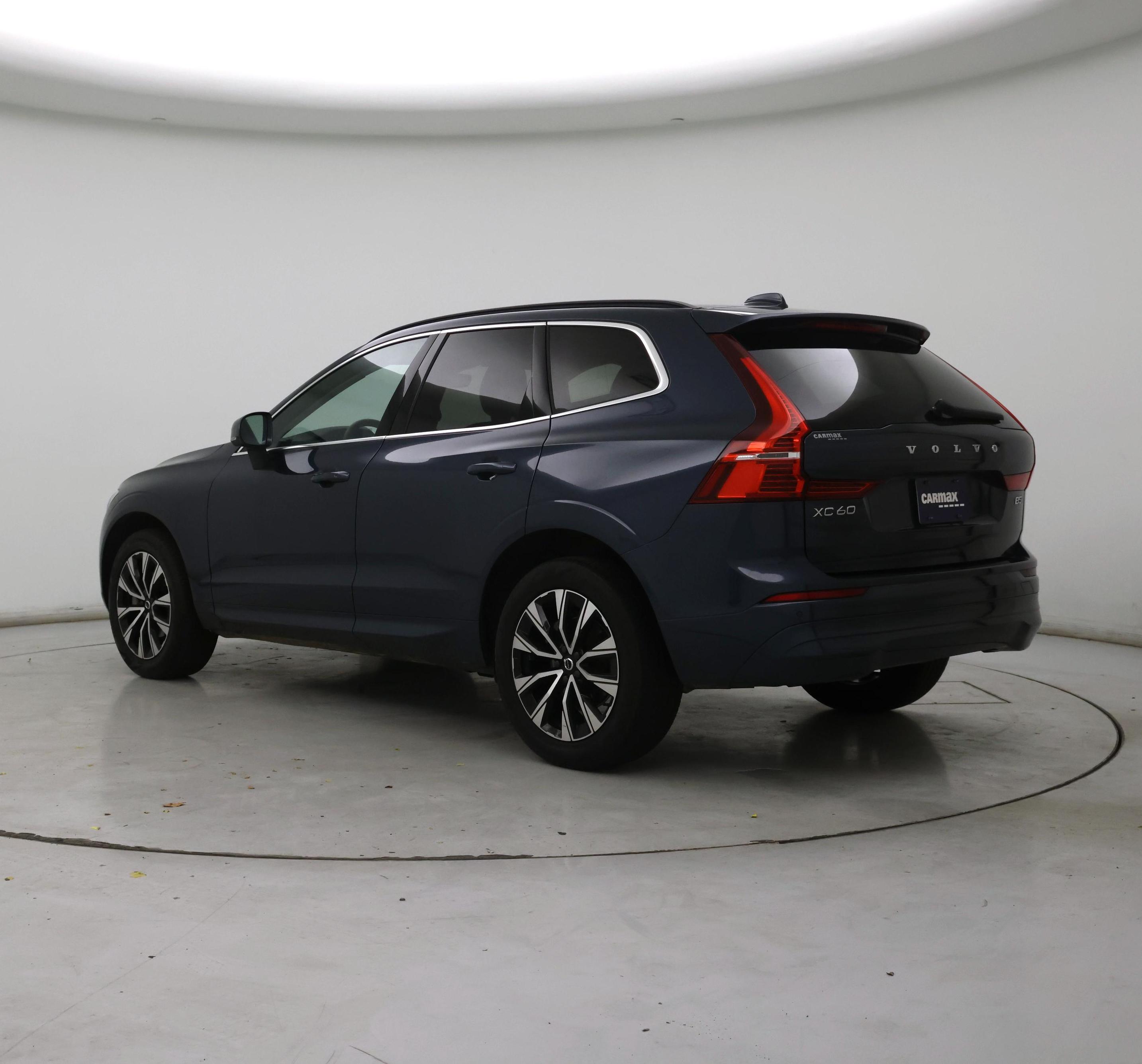 Thumbnail: 2023 Volvo XC60 - 2