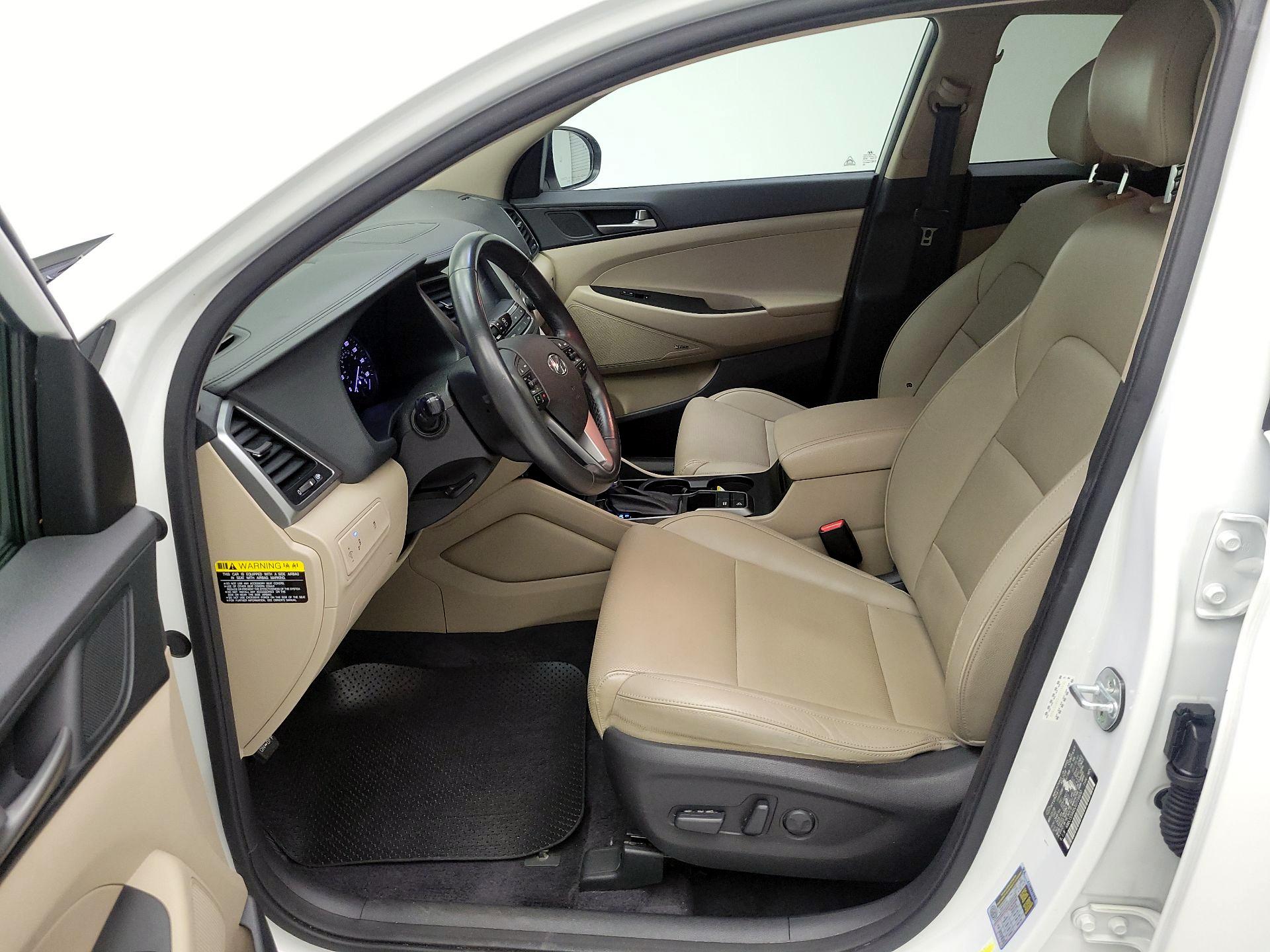 Thumbnail: 2018 Hyundai Tucson - 9