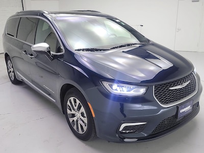 2023 Chrysler Pacifica Hybrid Pinnacle